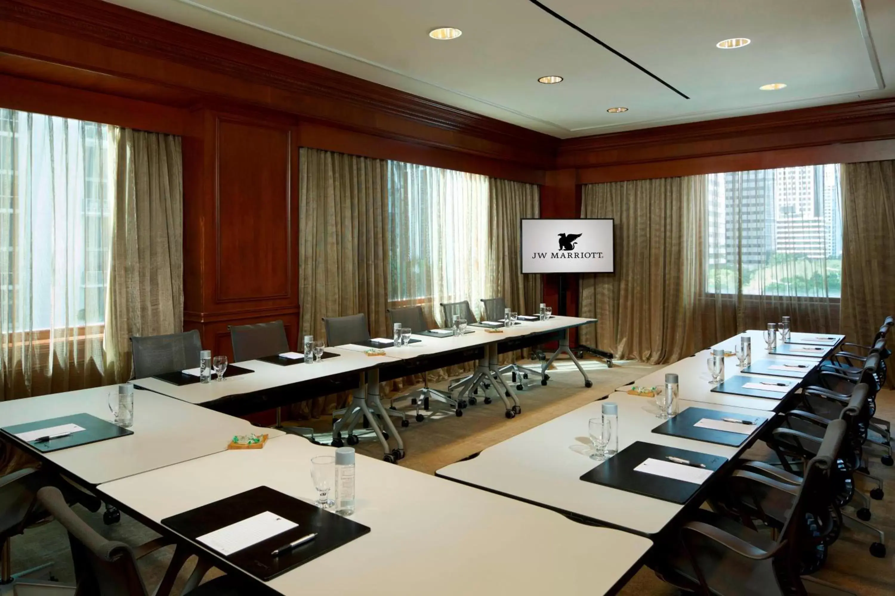 Meeting/conference room in JW Marriott Miami