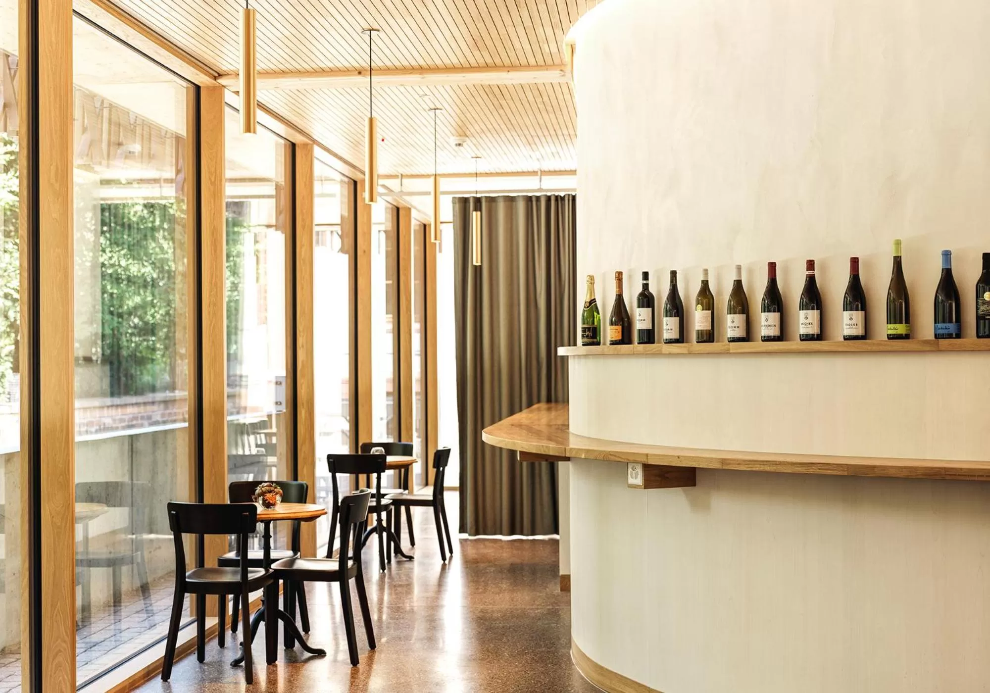 Restaurant/places to eat in ODELYA - Stadthotel im Park