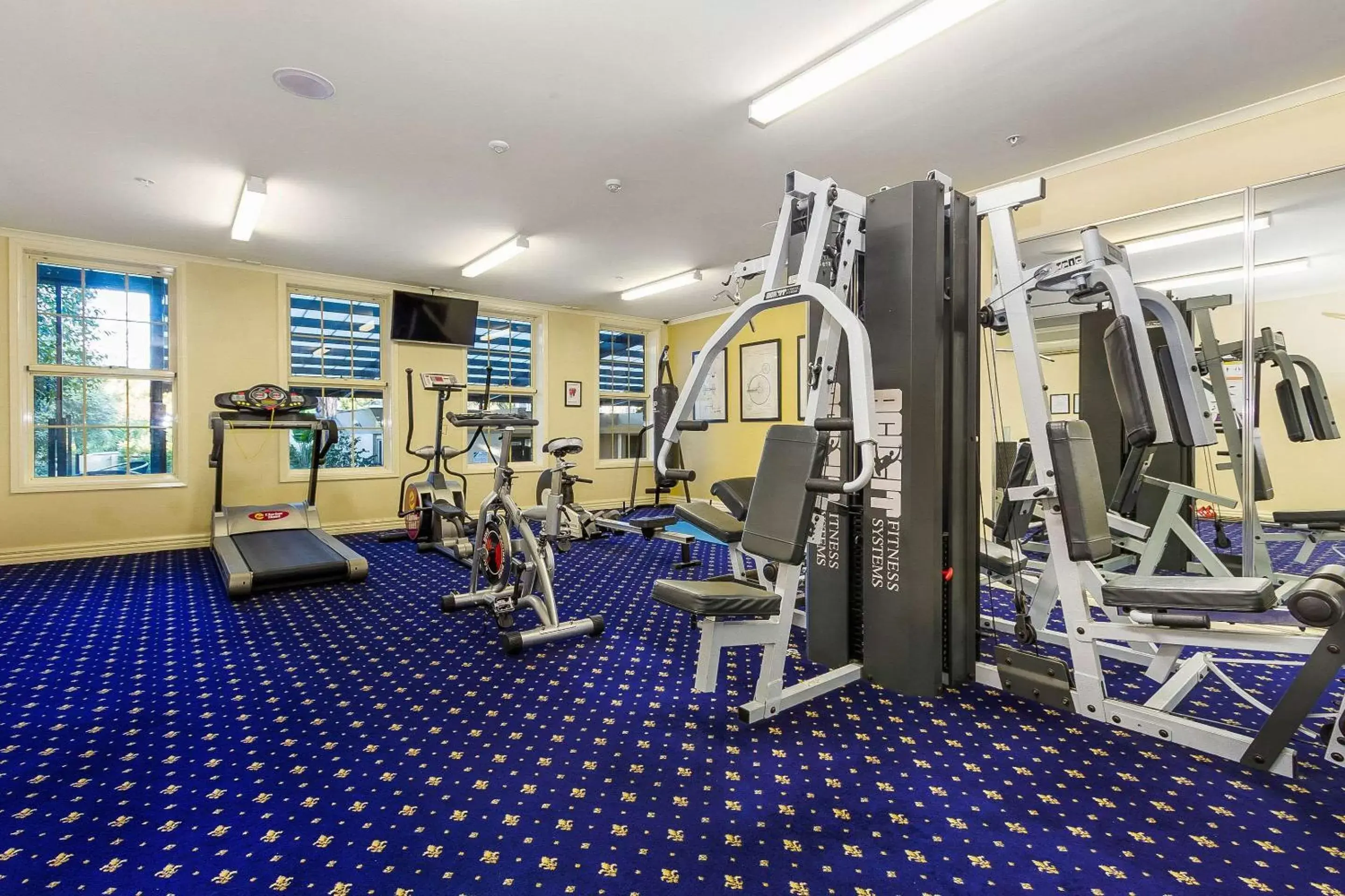 Meeting/conference room, Fitness Center/Facilities in Quality Hotel Canterbury International