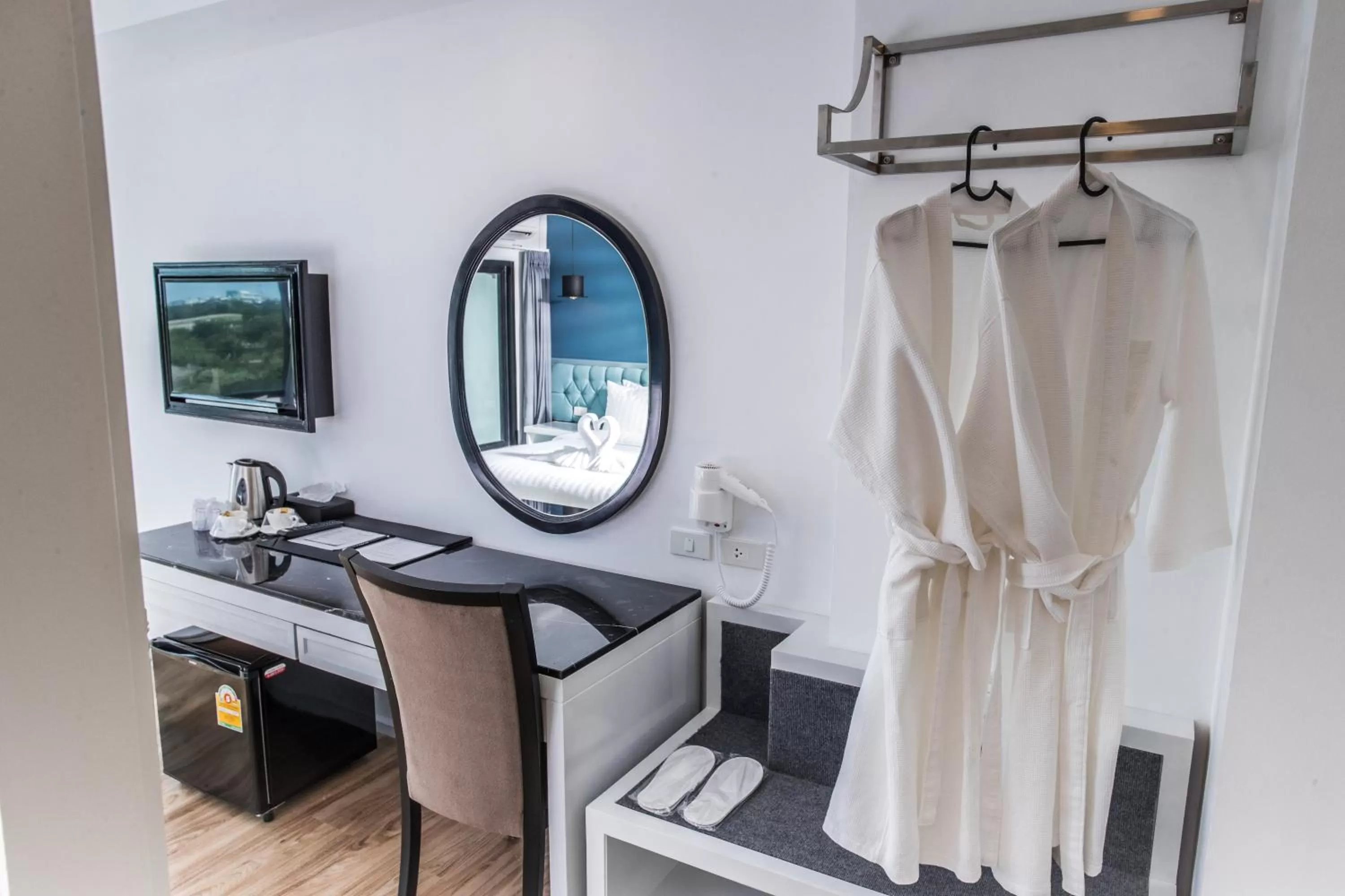 wardrobe in Haus Hotel Udonthani