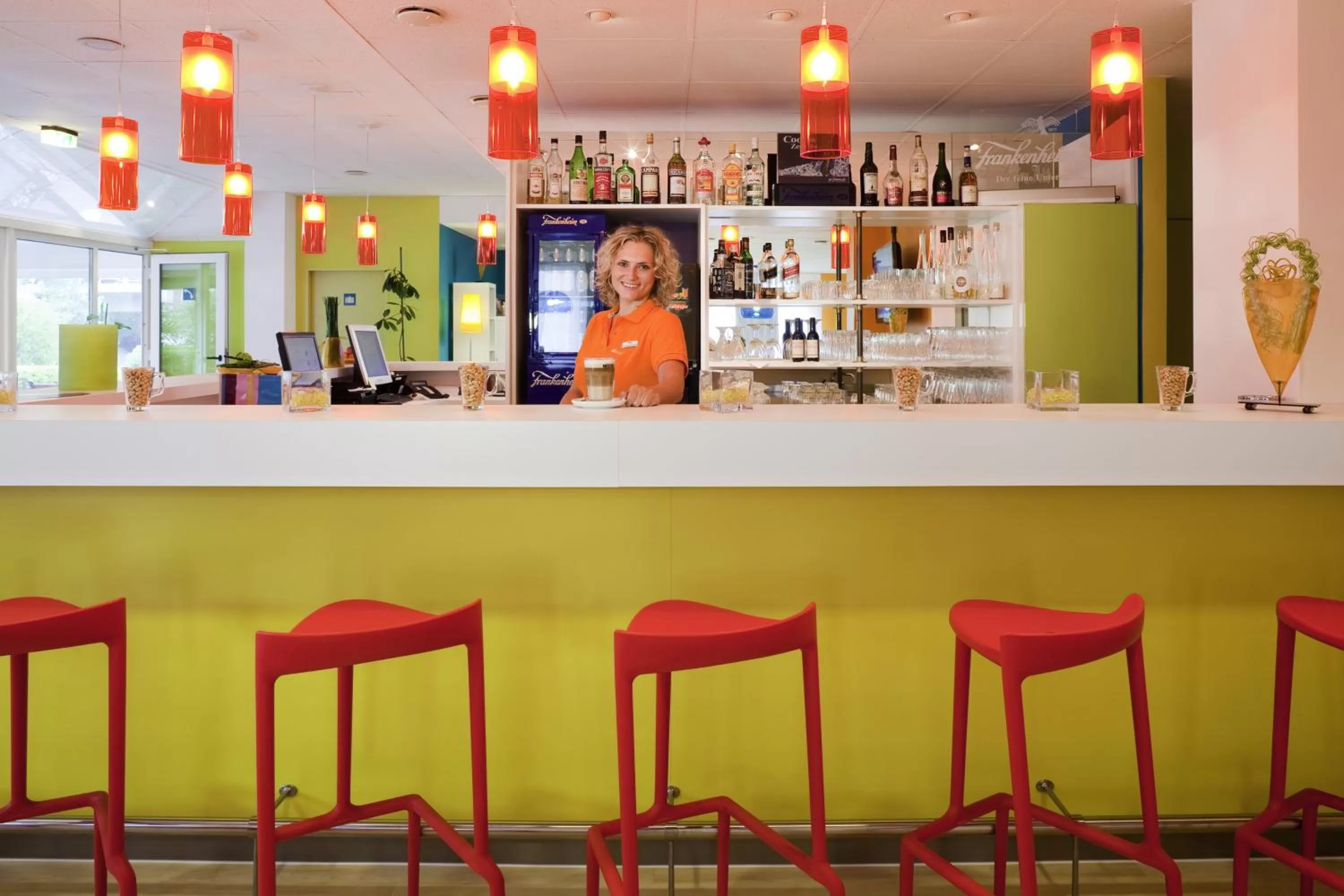 Lounge or bar in ibis Styles Duesseldorf-Neuss