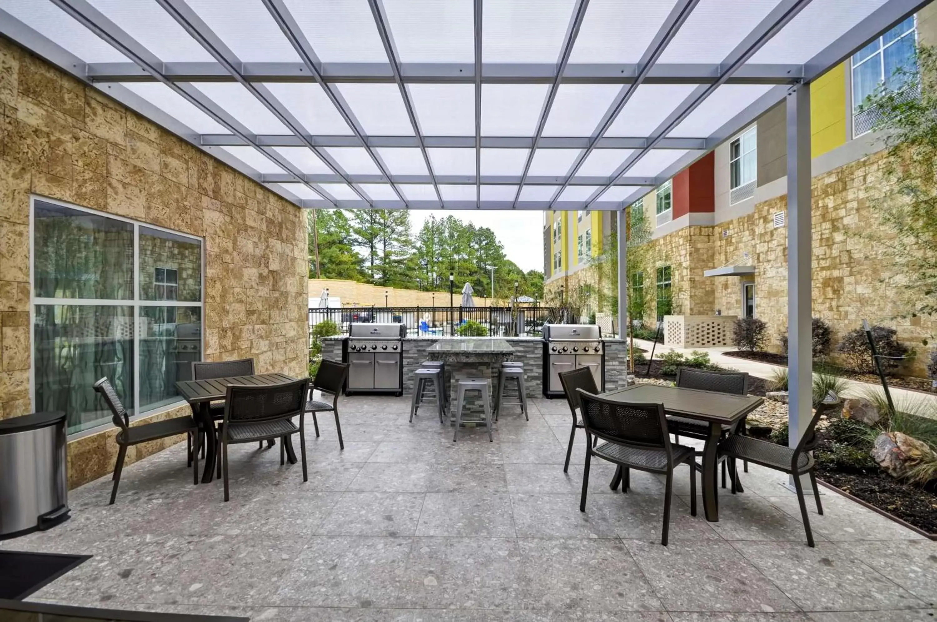 Restaurant/places to eat in Homewood Suites by Hilton Tyler Restaurant/places to eat in Homewood Suites by Hilton Tyler