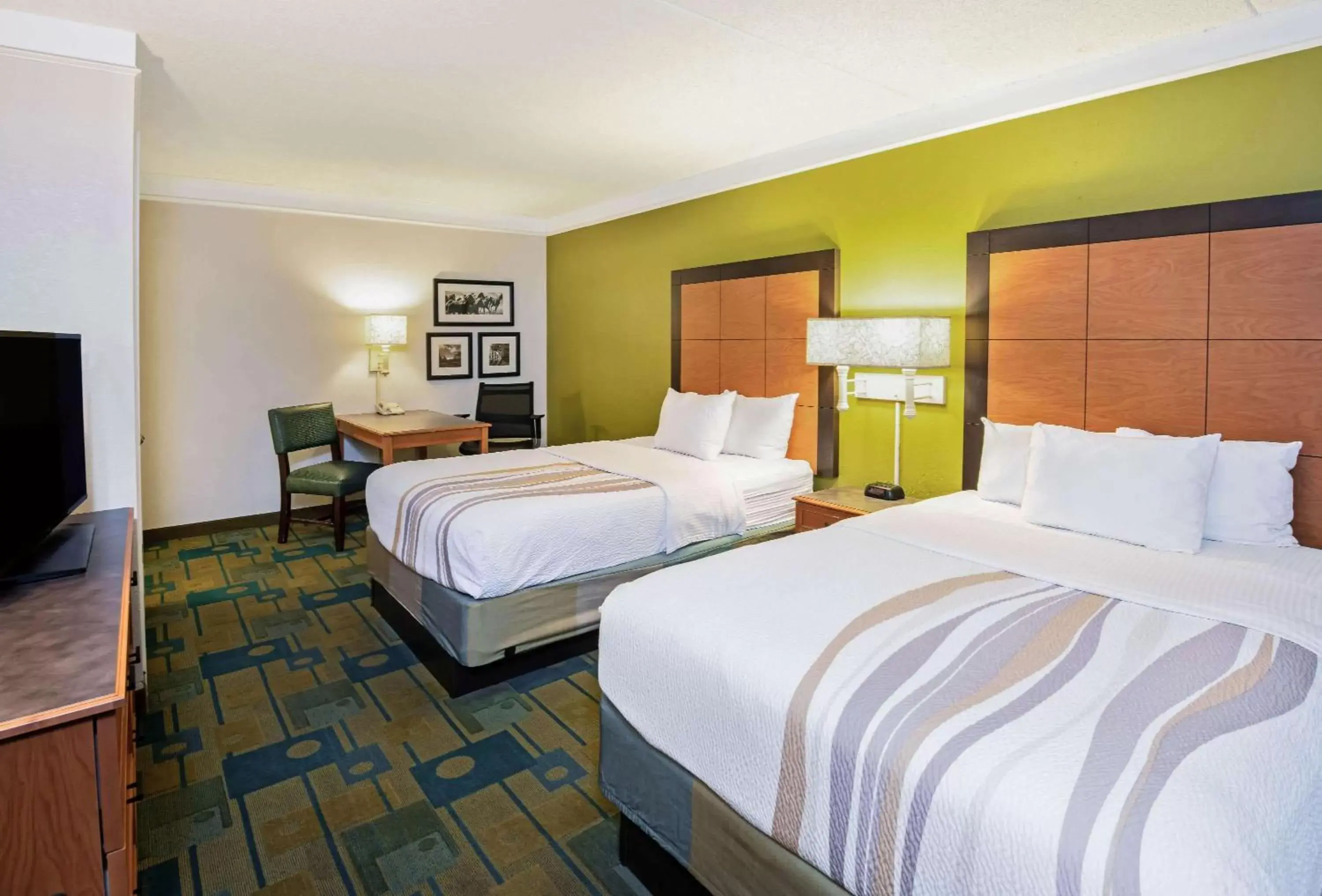 Photo of the whole room, Bed in La Quinta Inn by Wyndham Amarillo Mid-City