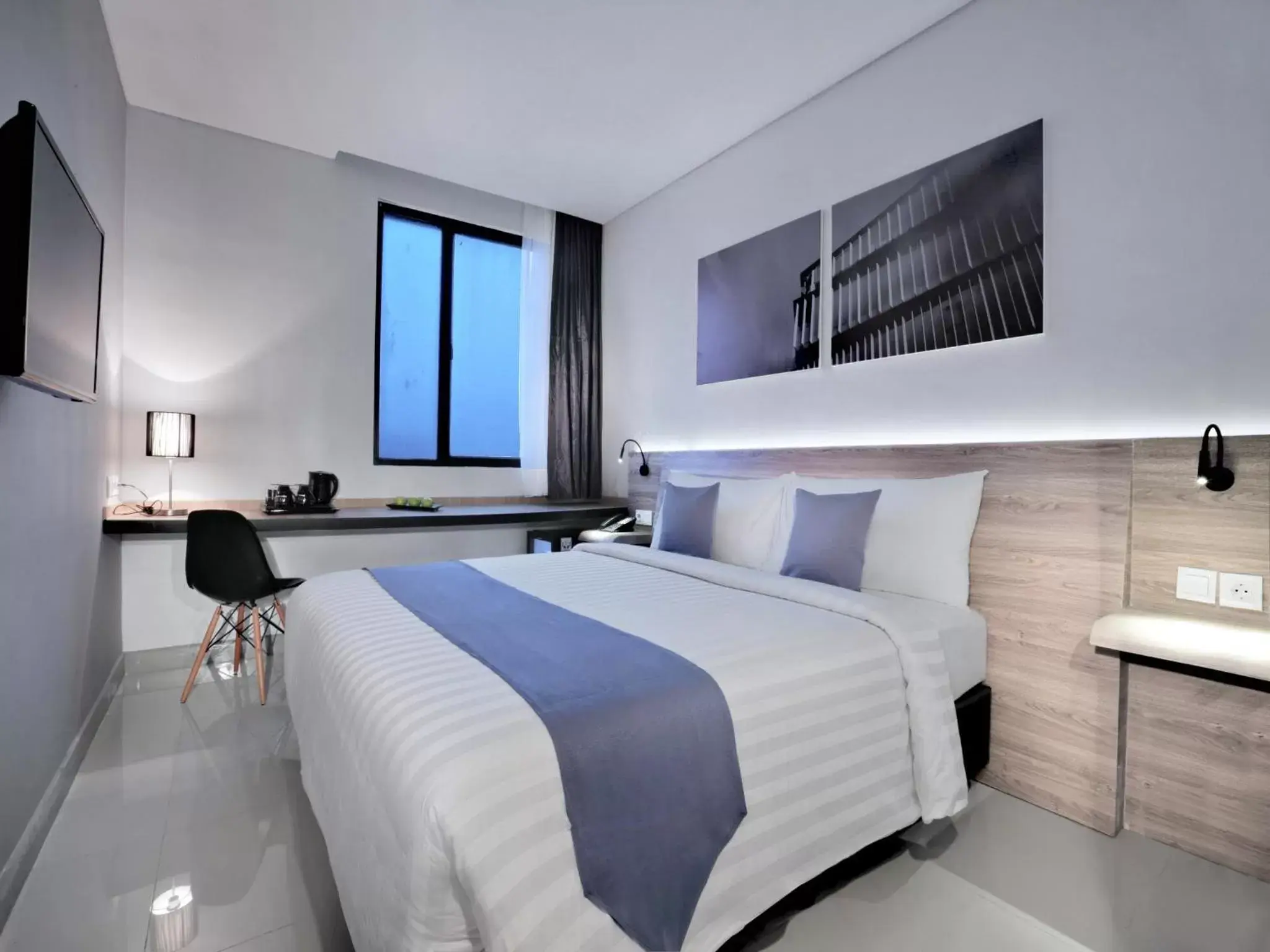 Bed in Hotel Neo Gajah Mada Pontianak by ASTON