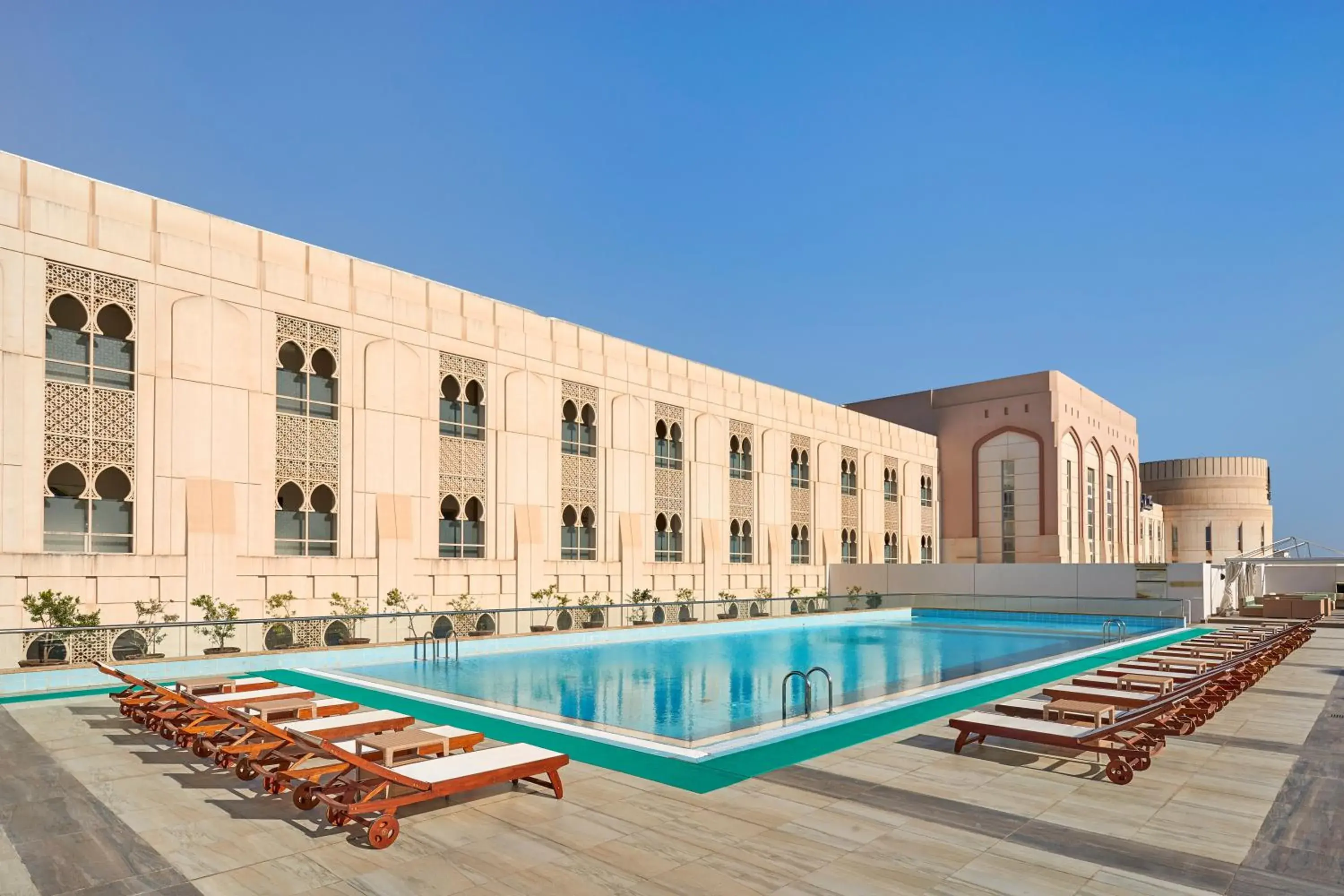 Swimming pool, Property Building in Salalah Gardens Hotel Managed by Safir Hotels & Resorts