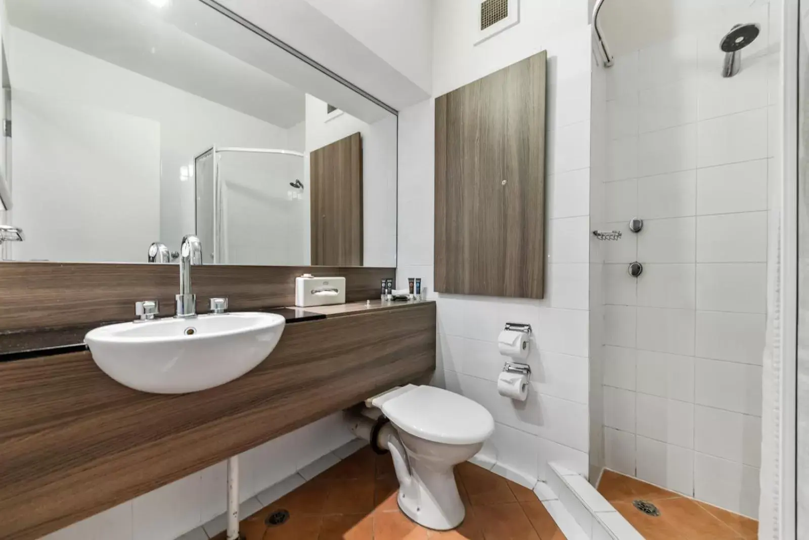 Shower, Bathroom in Novotel Darwin CBD