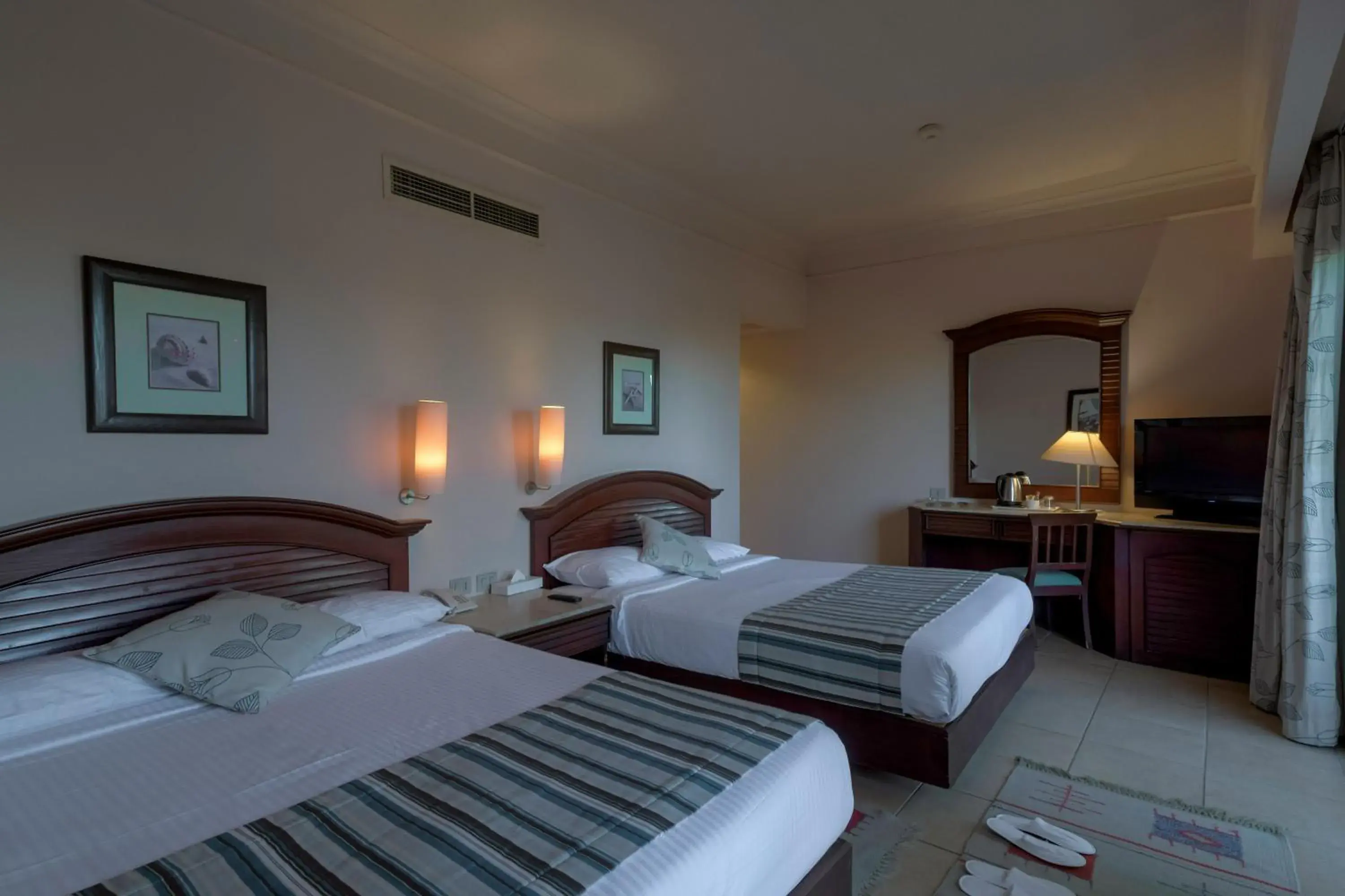 Bedroom, Bed in Hurghada Coral Beach Hotel