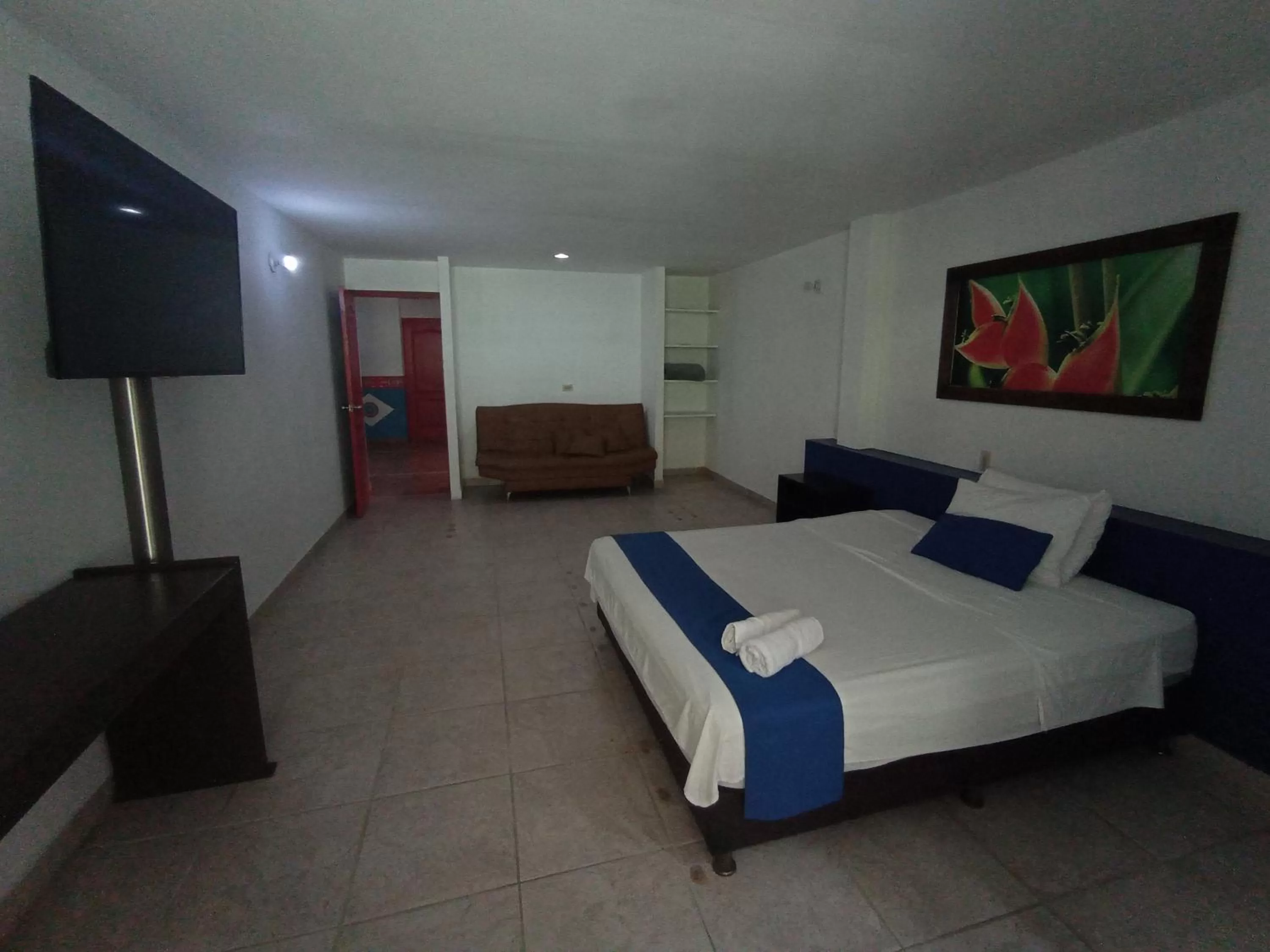 Photo of the whole room, Bed in Rio Escondido