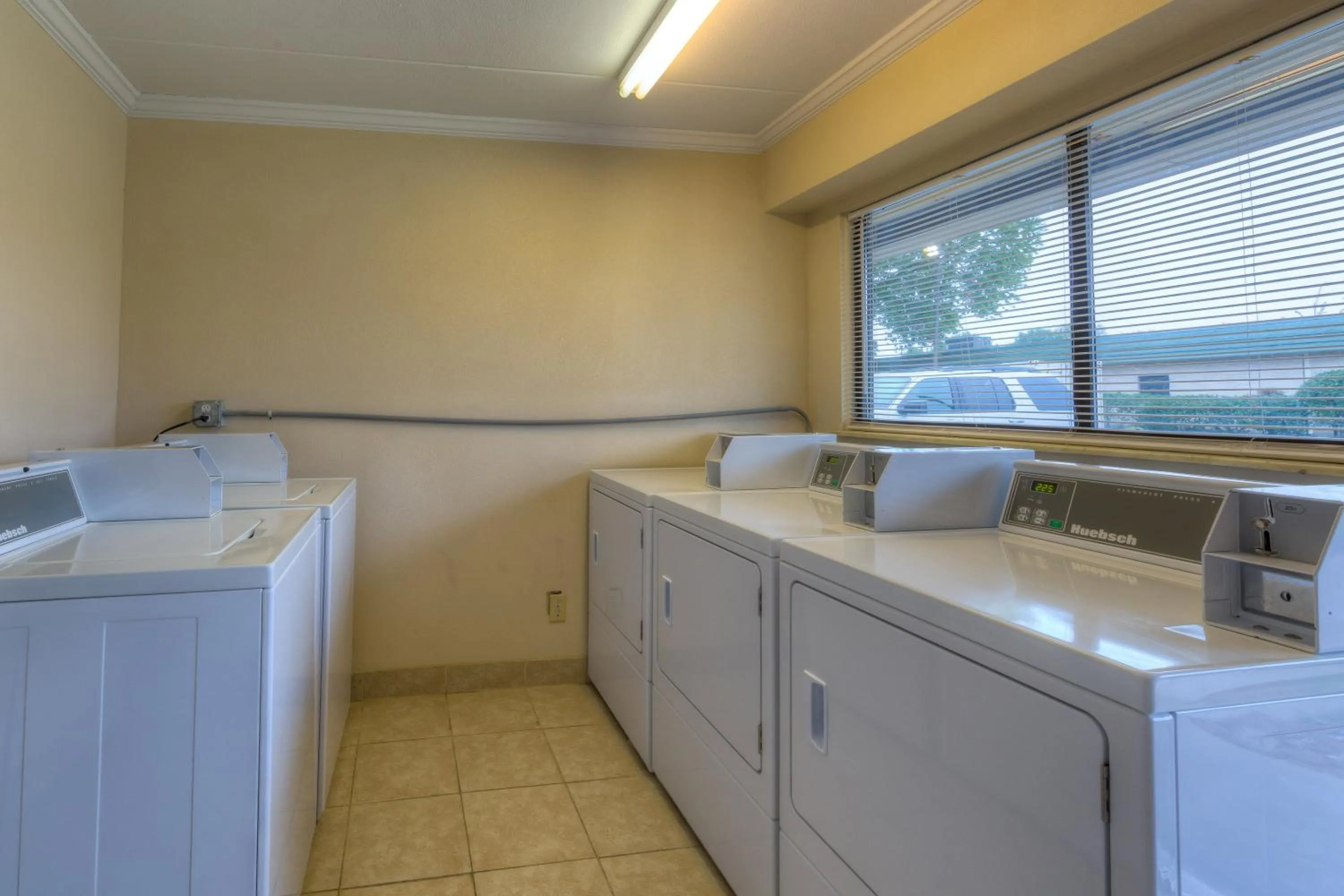 Other in Red Roof Inn Memphis East