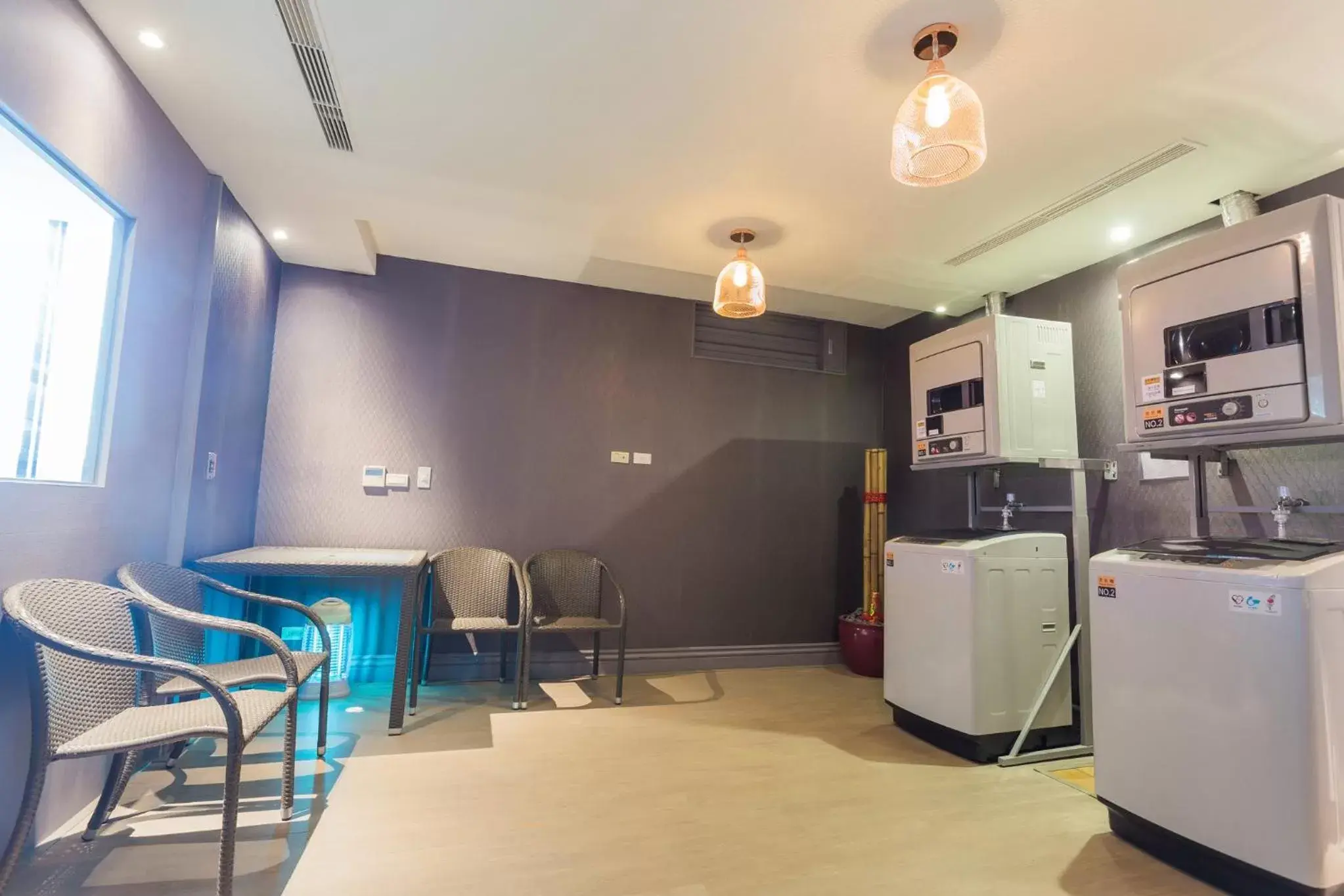 Area and facilities, Kitchen/Kitchenette in FX Hotel Tainan