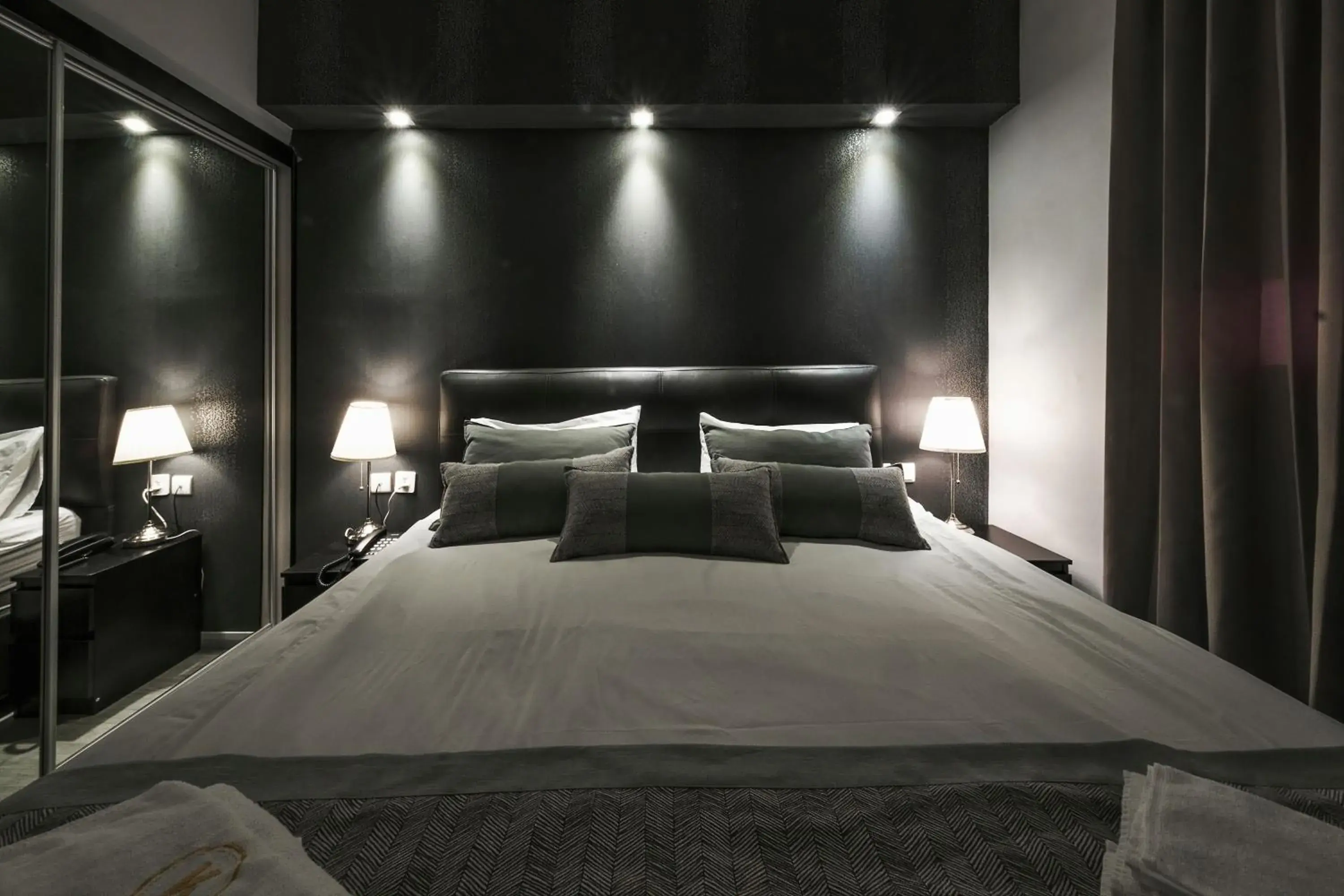 Bedroom, Bed in Kikar Boutique Hotel