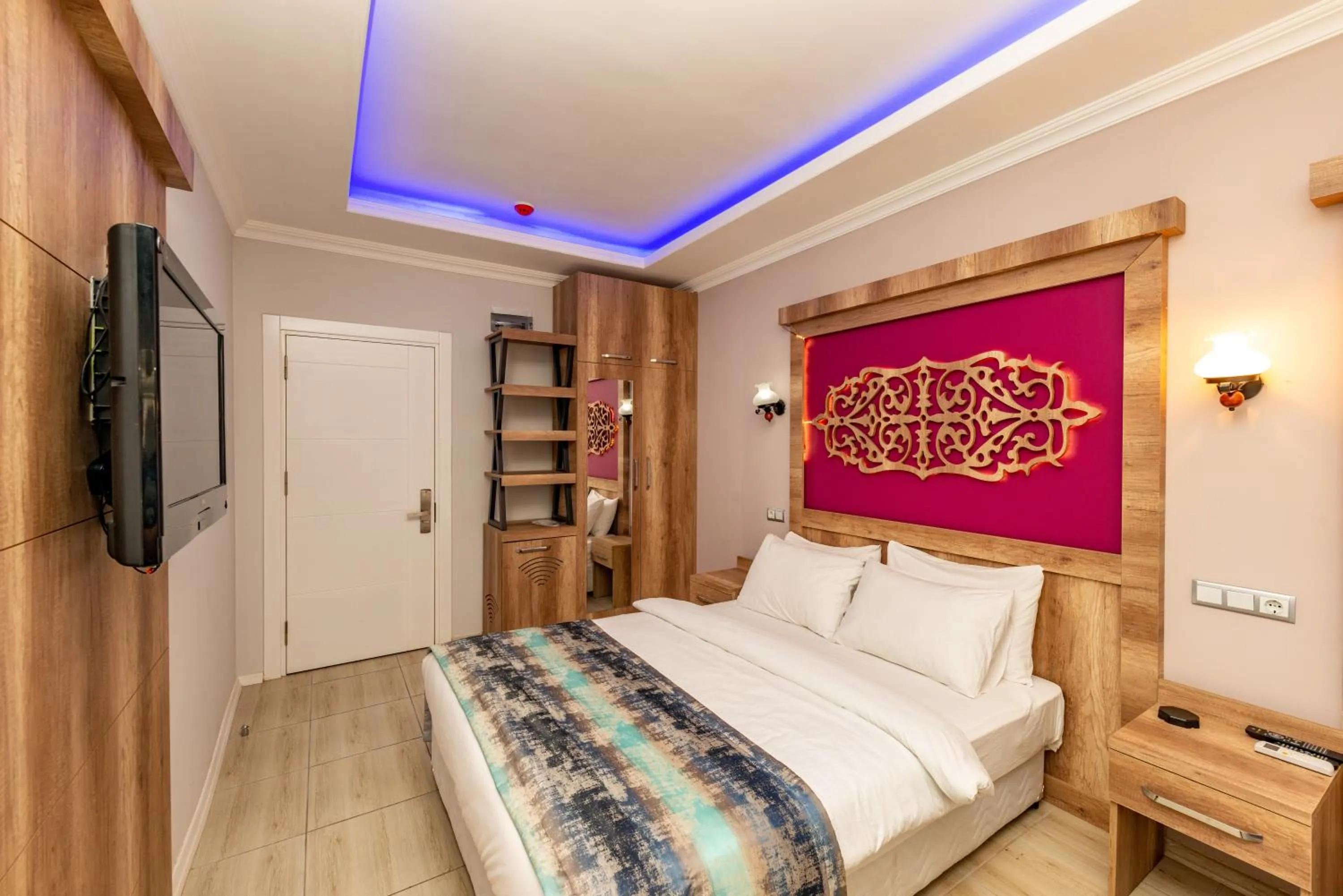 Bed in Linda Expo Palace