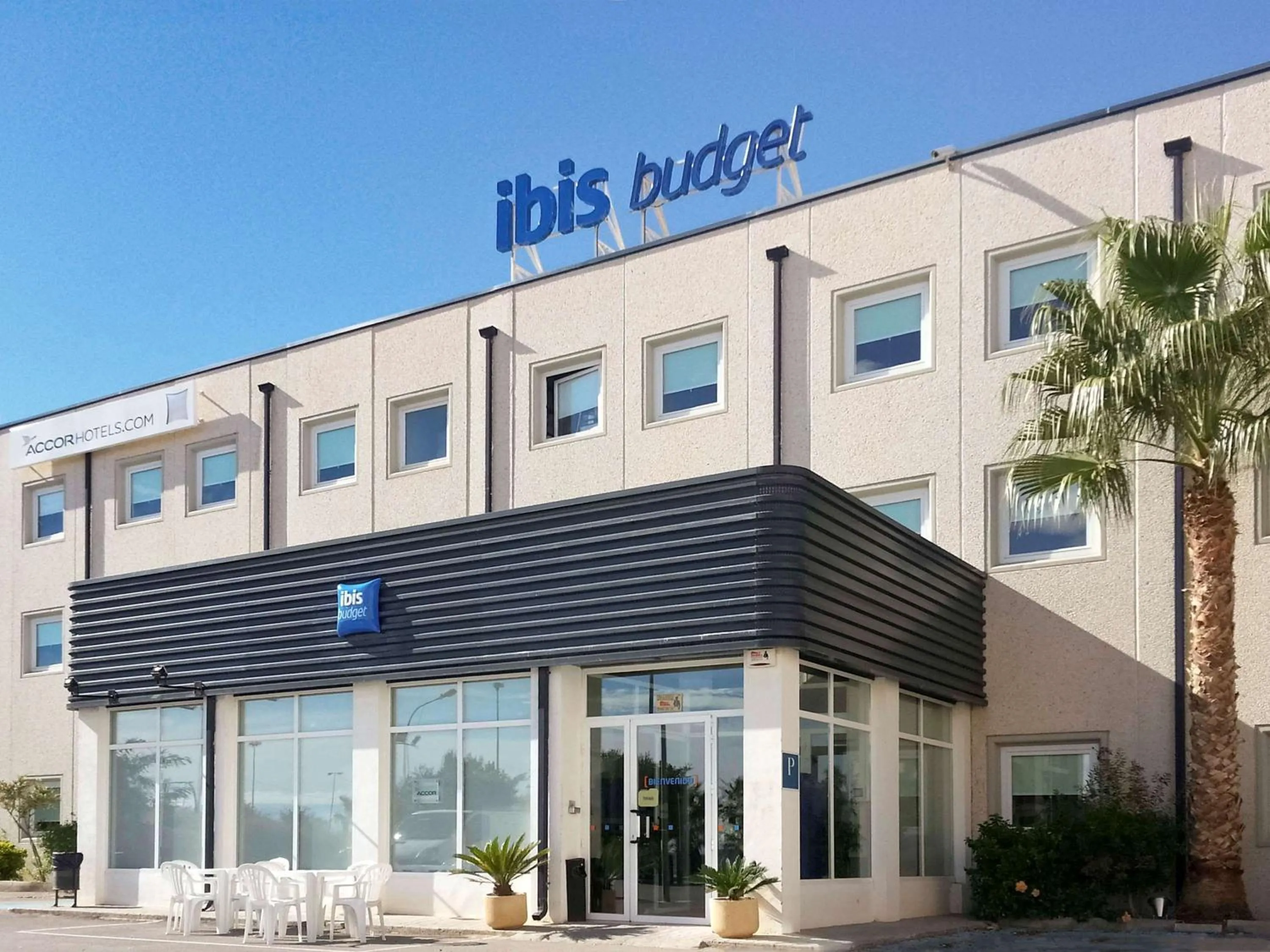 Property building in Ibis Budget Alicante