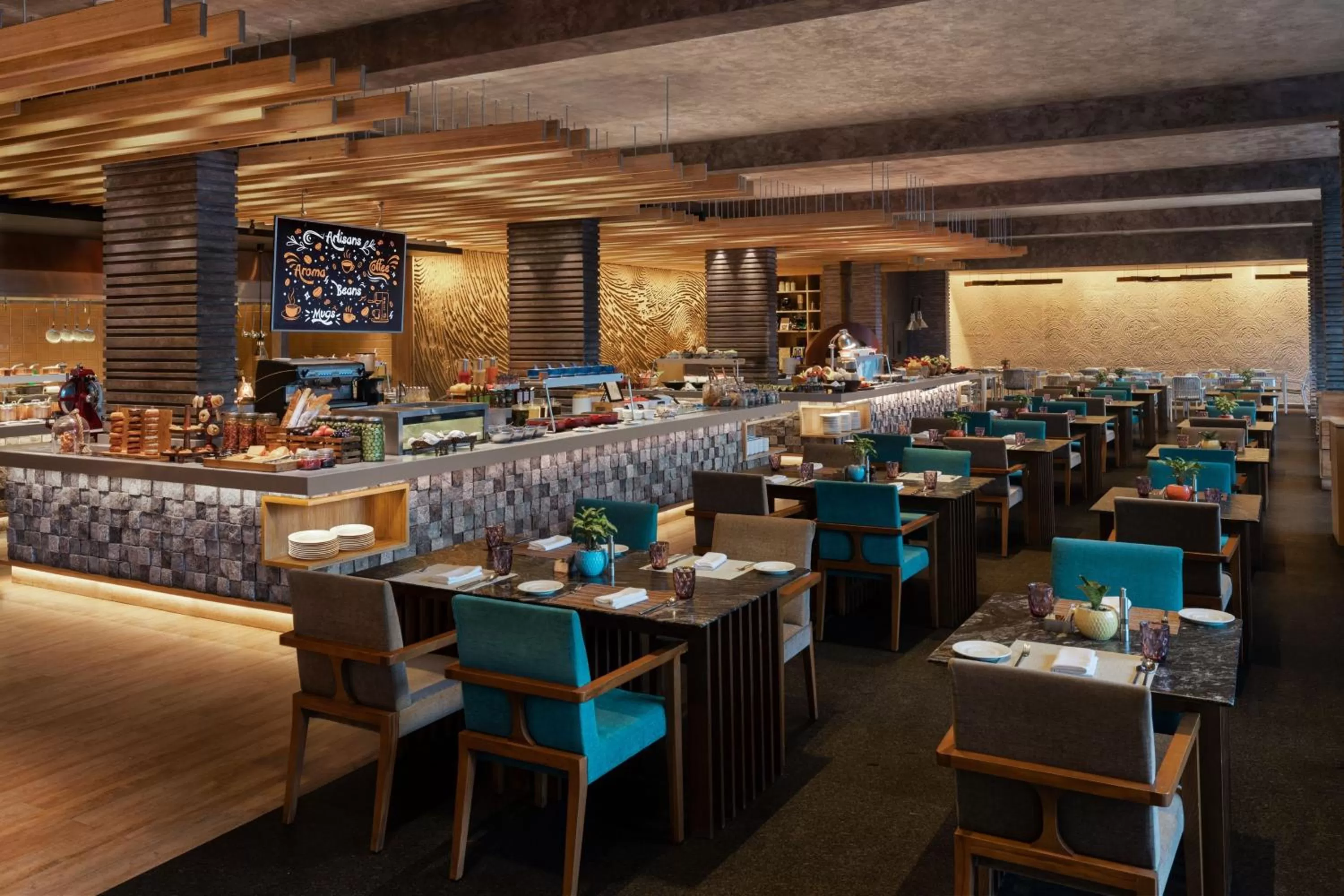 Restaurant/places to eat in Sheraton Grand Chennai Resort & Spa