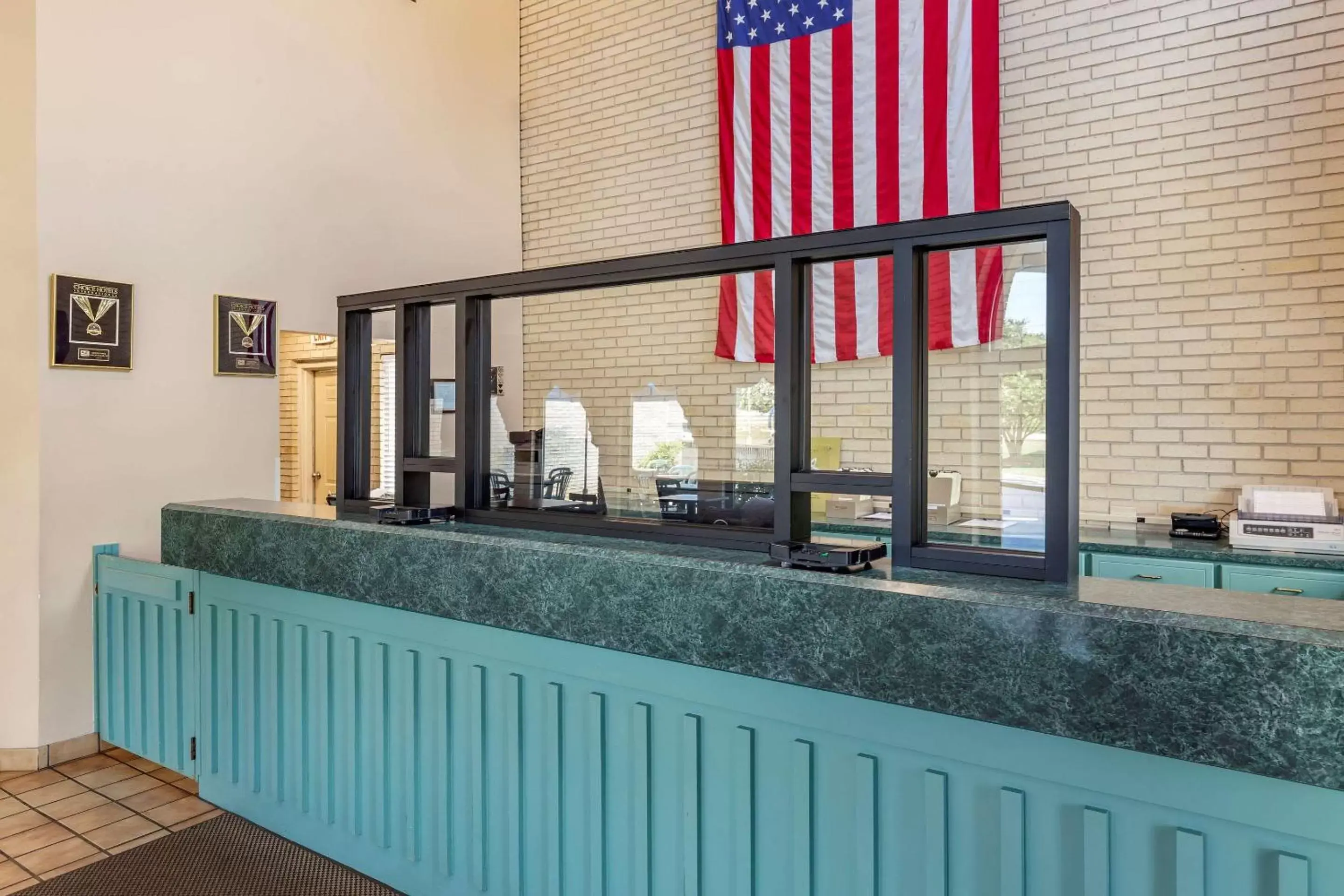 Lobby or reception in Econo Lodge Fayetteville