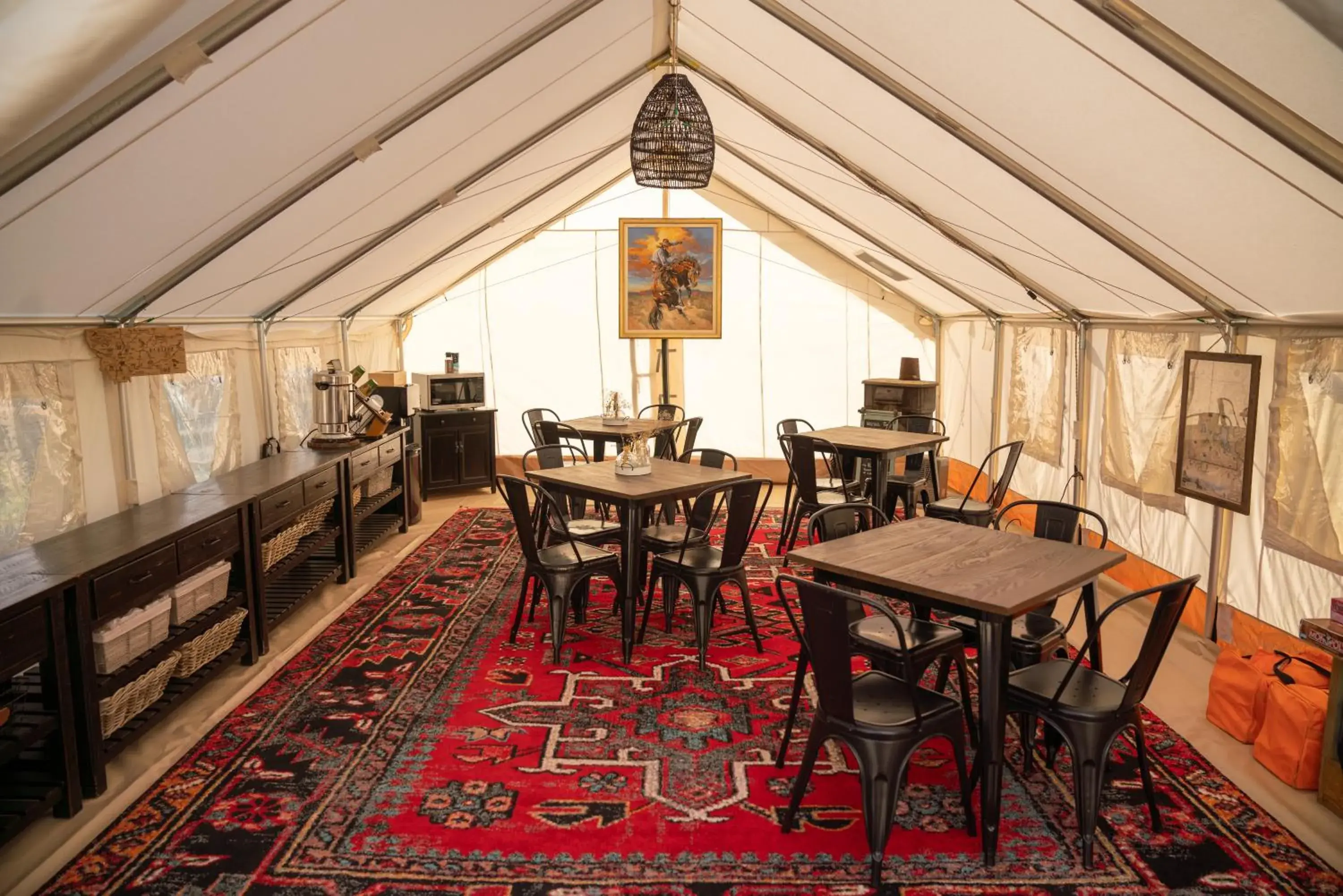 Dining area, Restaurant/Places to Eat in Dreamcatcher Tipi Hotel