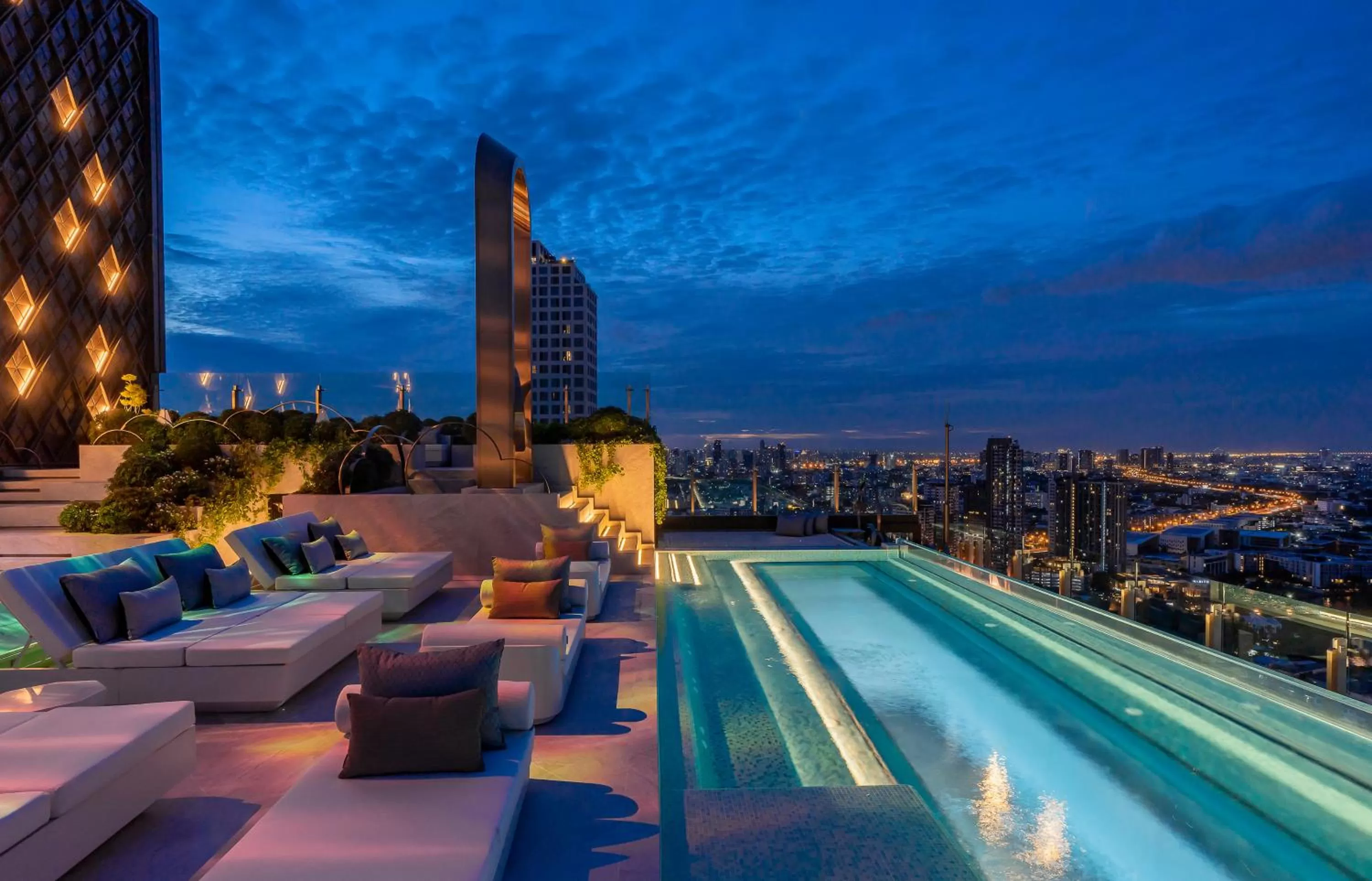 Bird's eye view in INNSiDE by Meliá Bangkok Sukhumvit