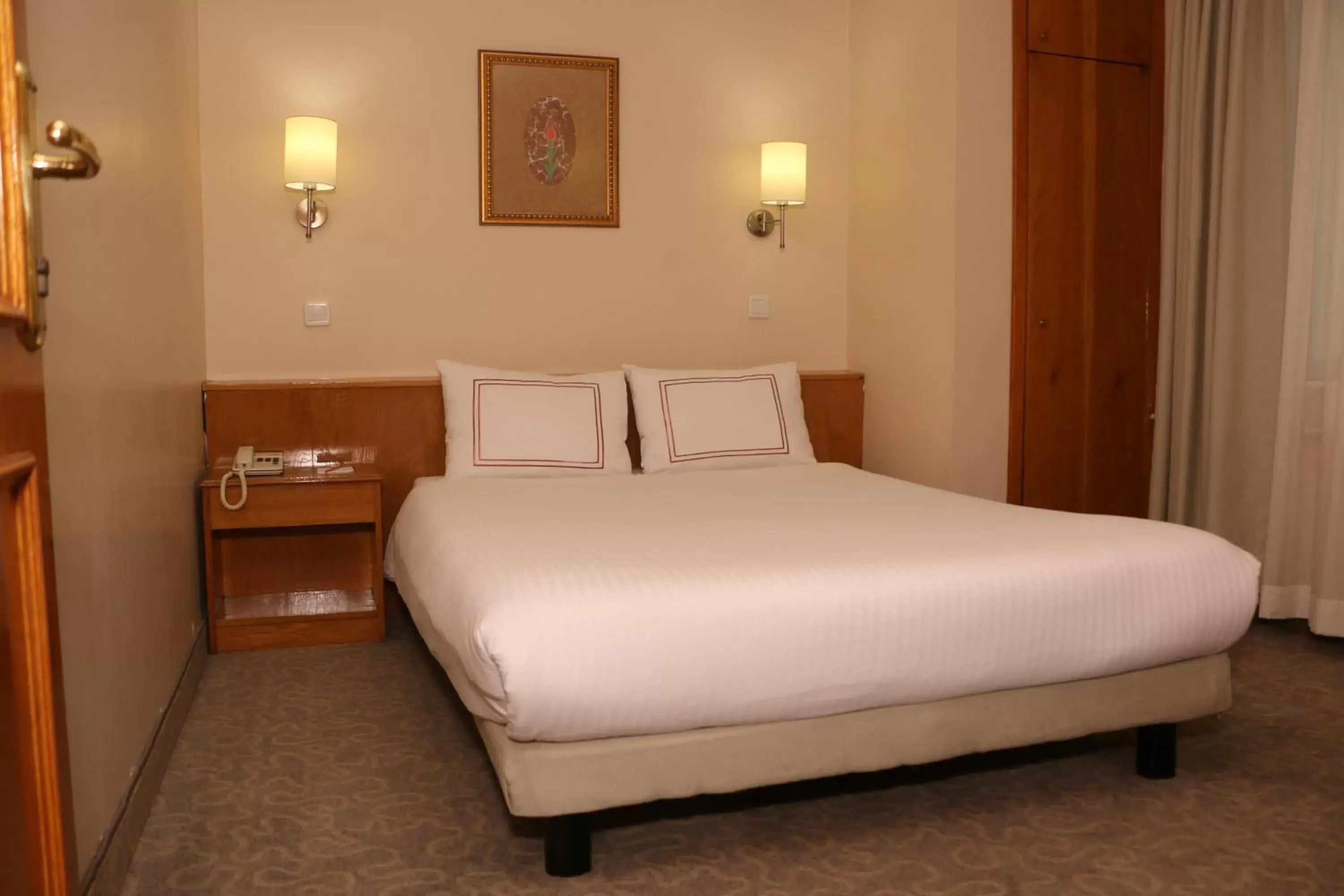 Bedroom in Ilkay Hotel