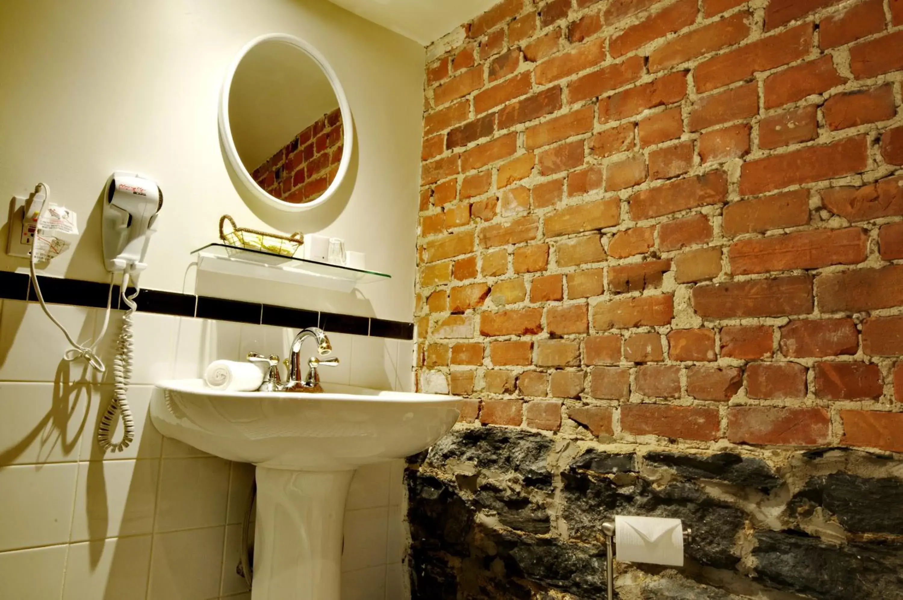 Bathroom in Manoir Sherbrooke