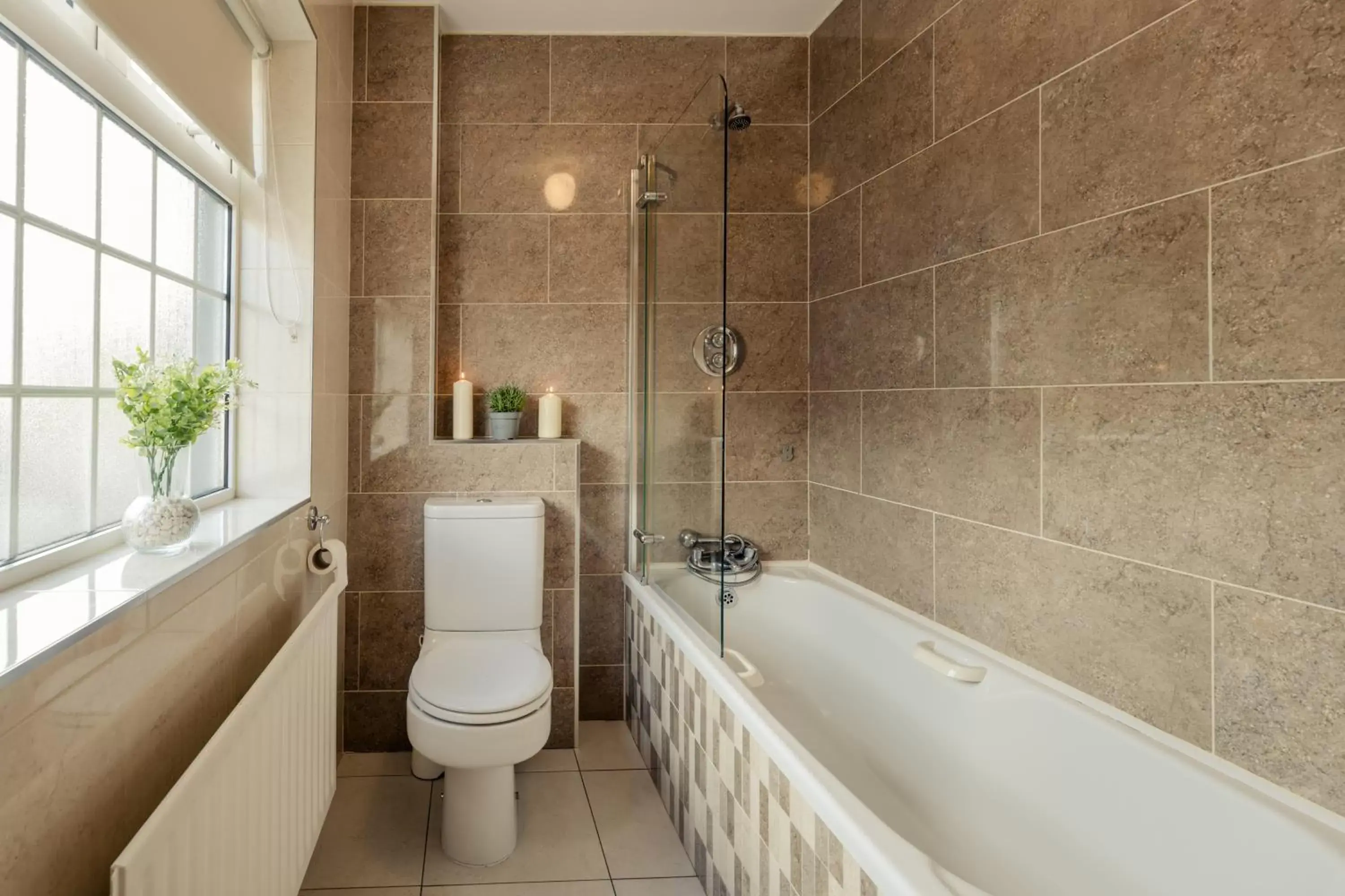 Twin Room with Sea View and Private External Bathroom in Seaview Heights Twin Room with Sea View and Private External Bathroom in Seaview Heights