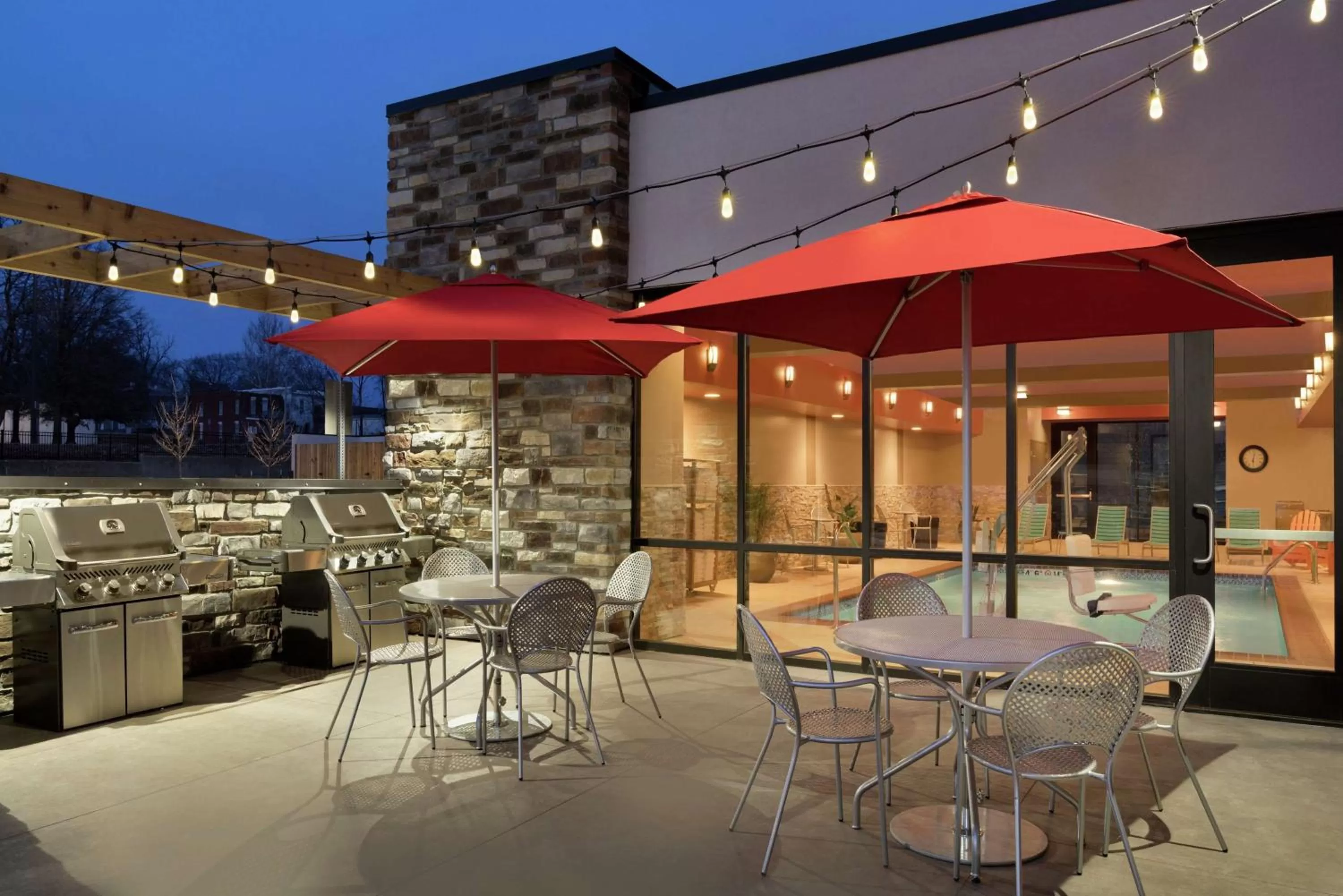Patio in Home2 Suites By Hilton Leavenworth Downtown