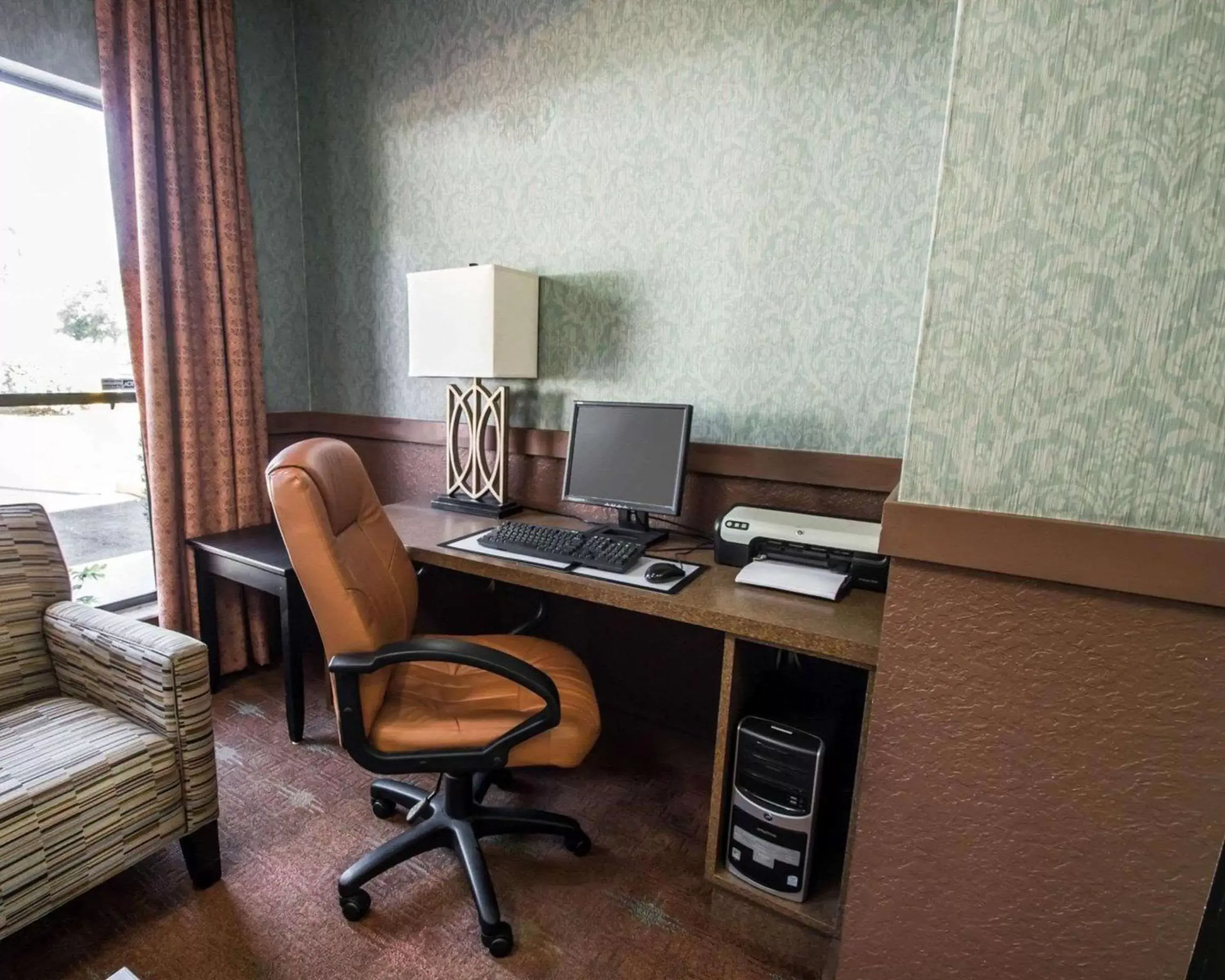 On site, Business Area/Conference Room in Quality Inn Orange City