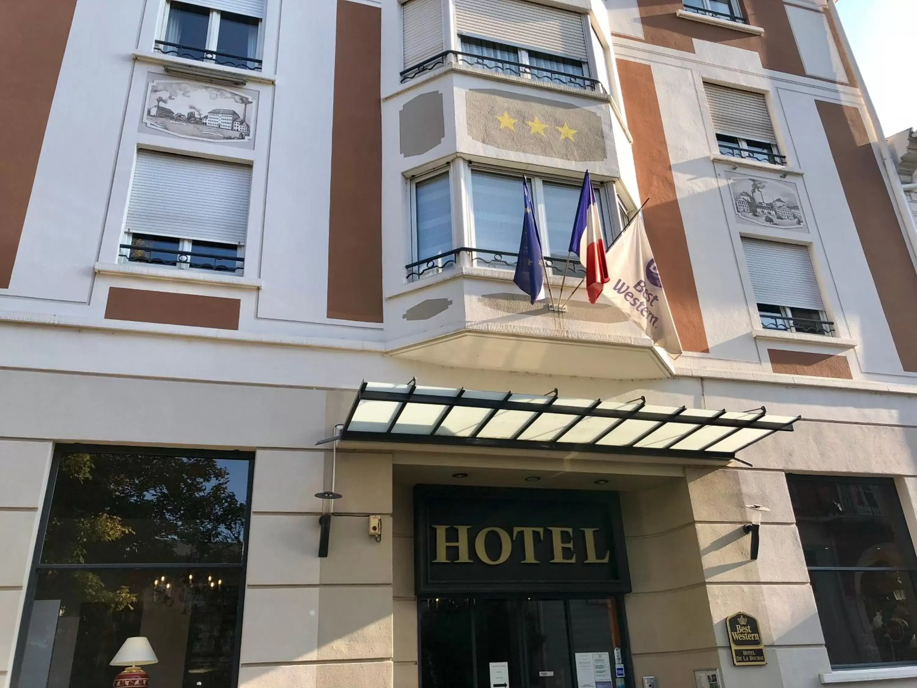 Facade/entrance, Property Building in Best Western Hôtel De La Bourse