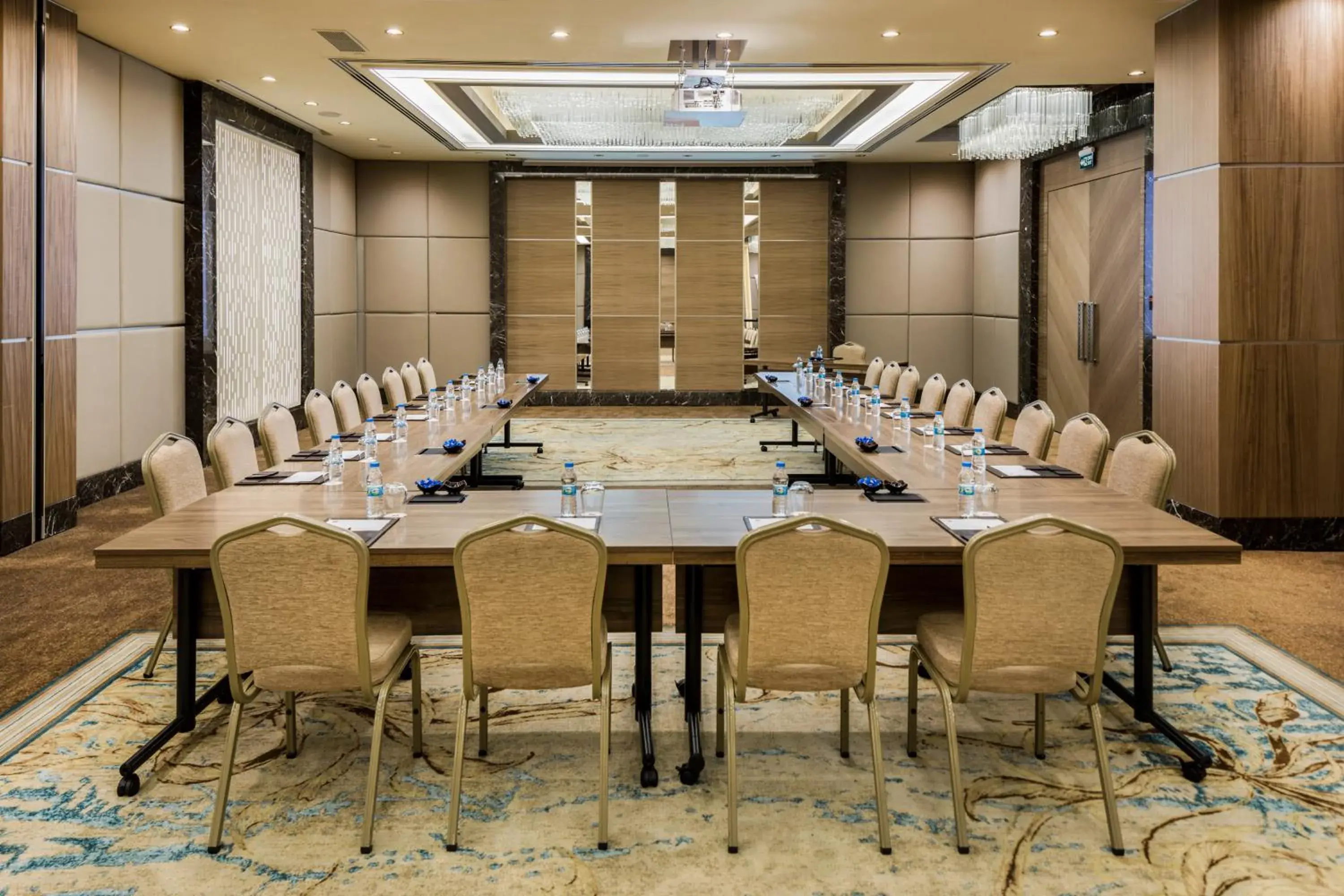 Meeting/conference room in Clarion Hotel Golden Horn