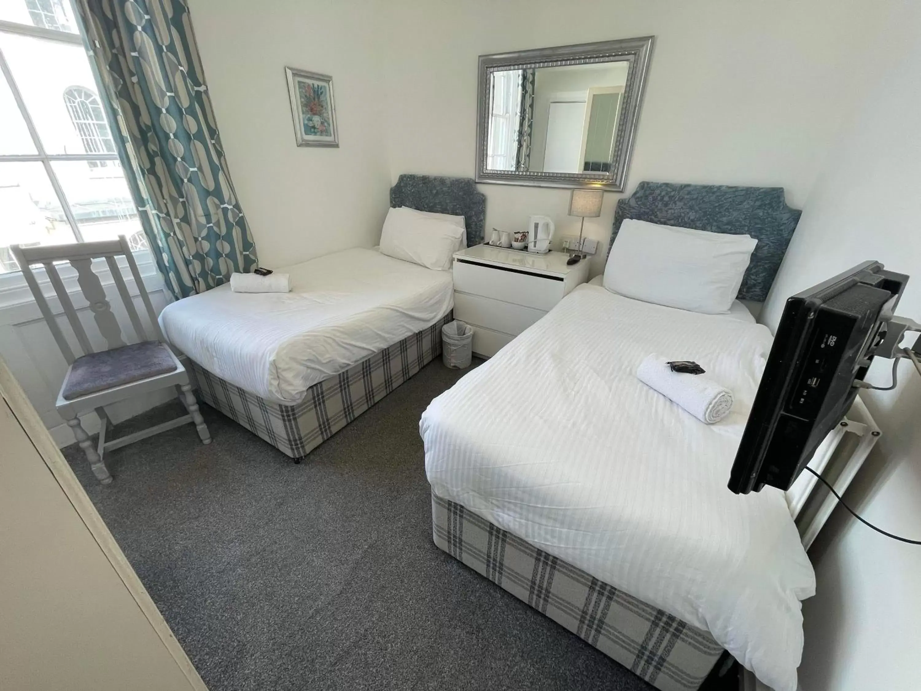 Bedroom, Bed in The Jubilee Hotel - with Spa and Restaurant and Entertainment