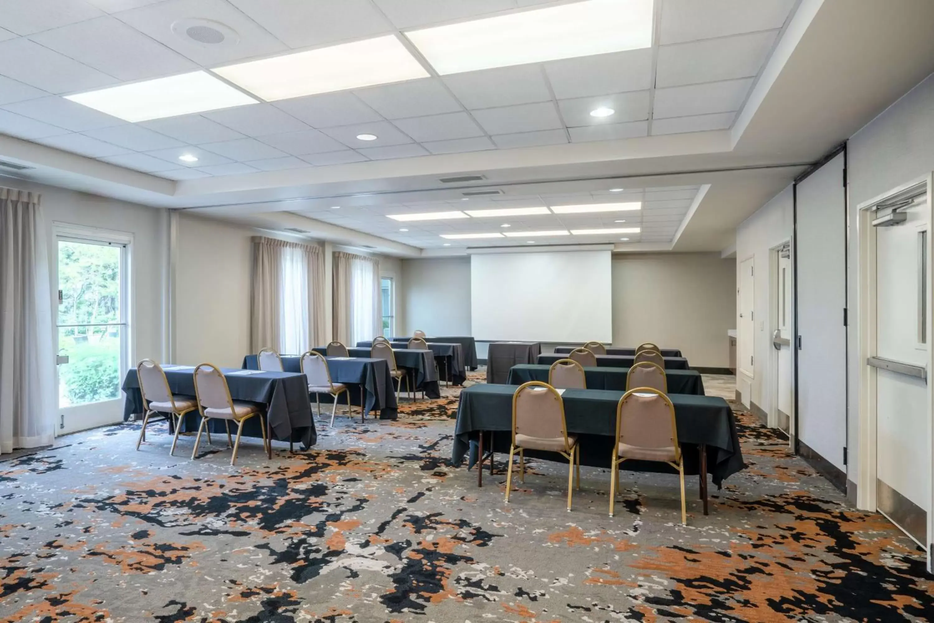 Meeting/conference room in Hilton Garden Inn Louisville East