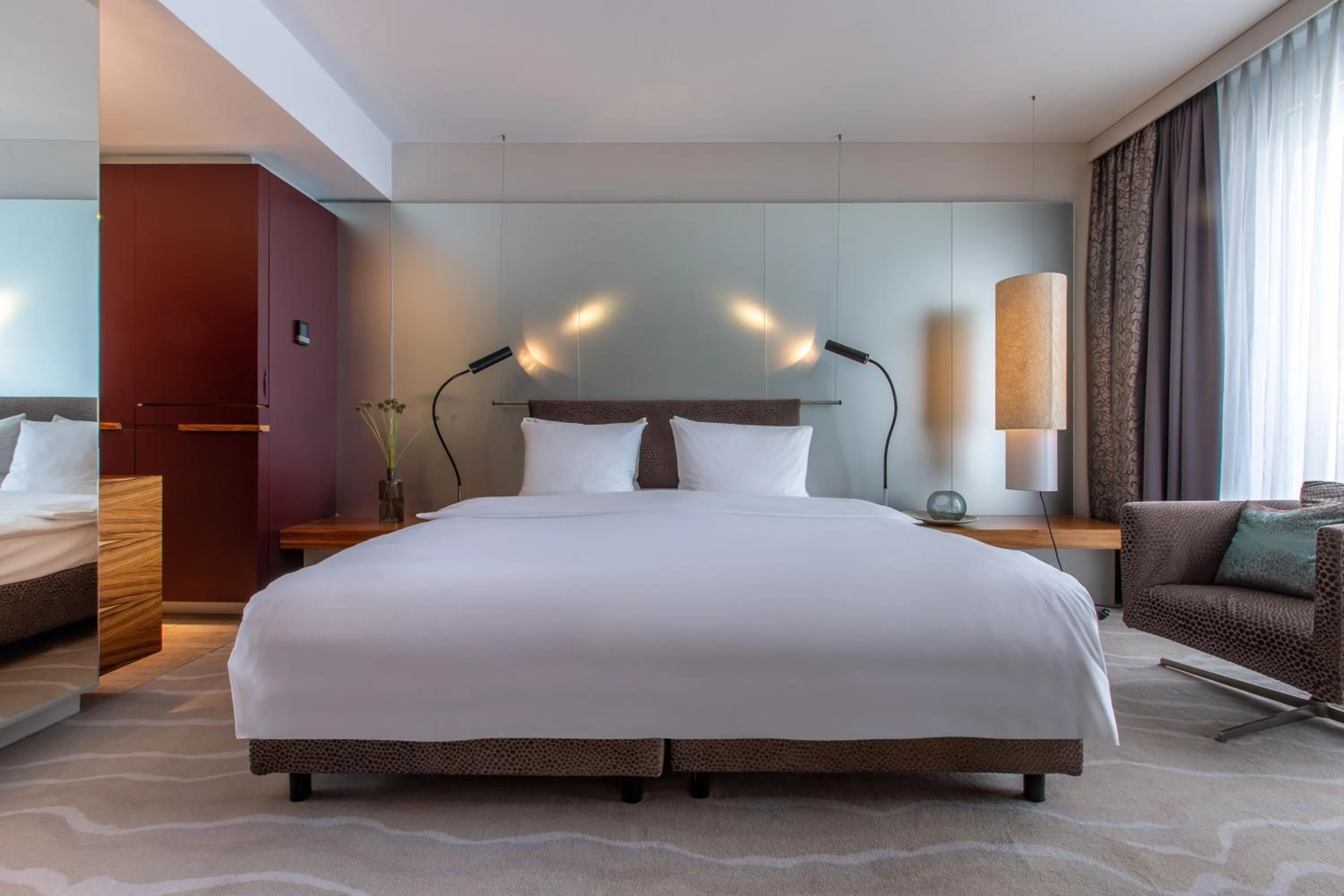 Bedroom, Bed in Radisson Blu Hotel Köln