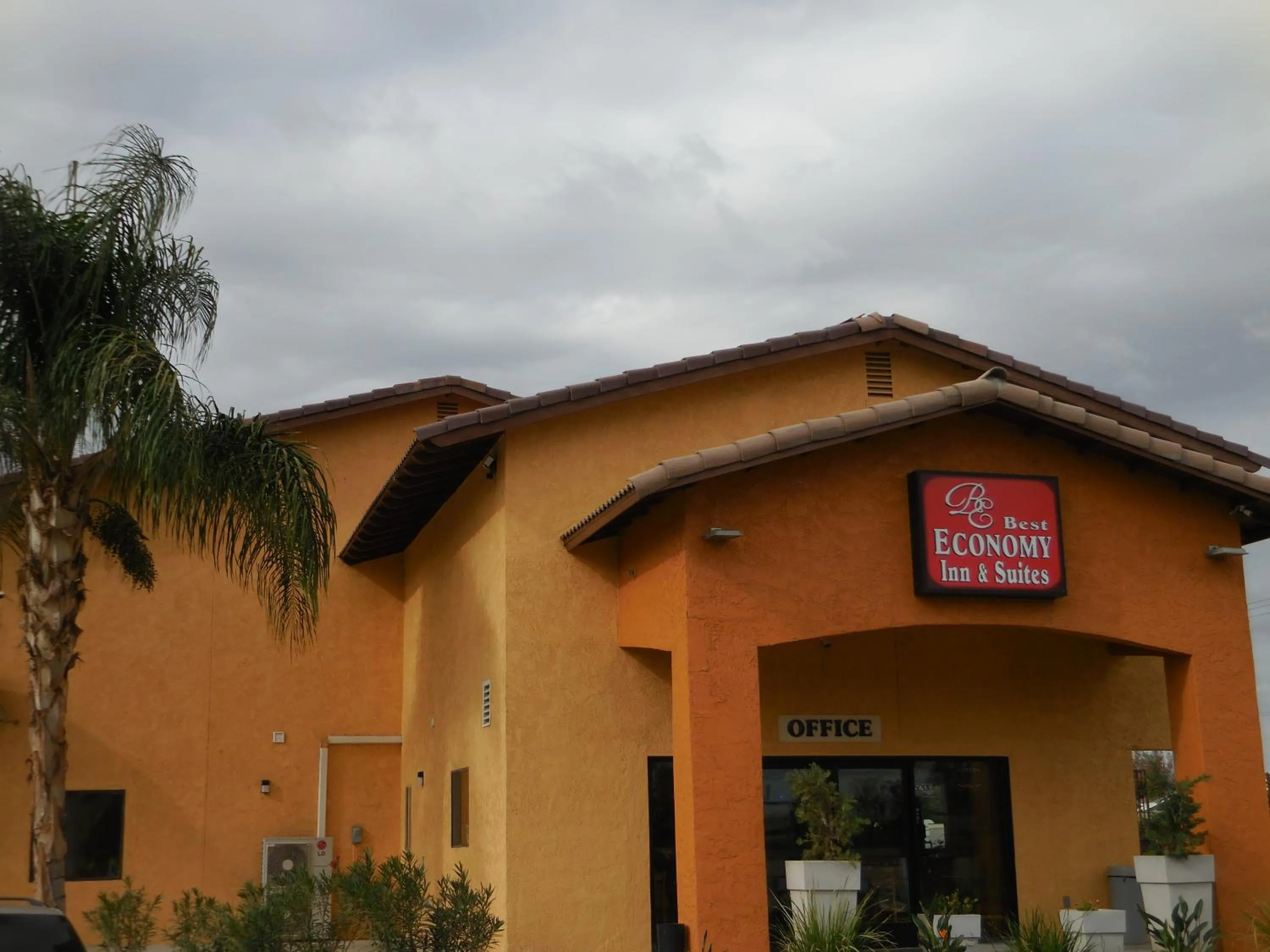Lobby or reception in Best Economy Inn & Suites