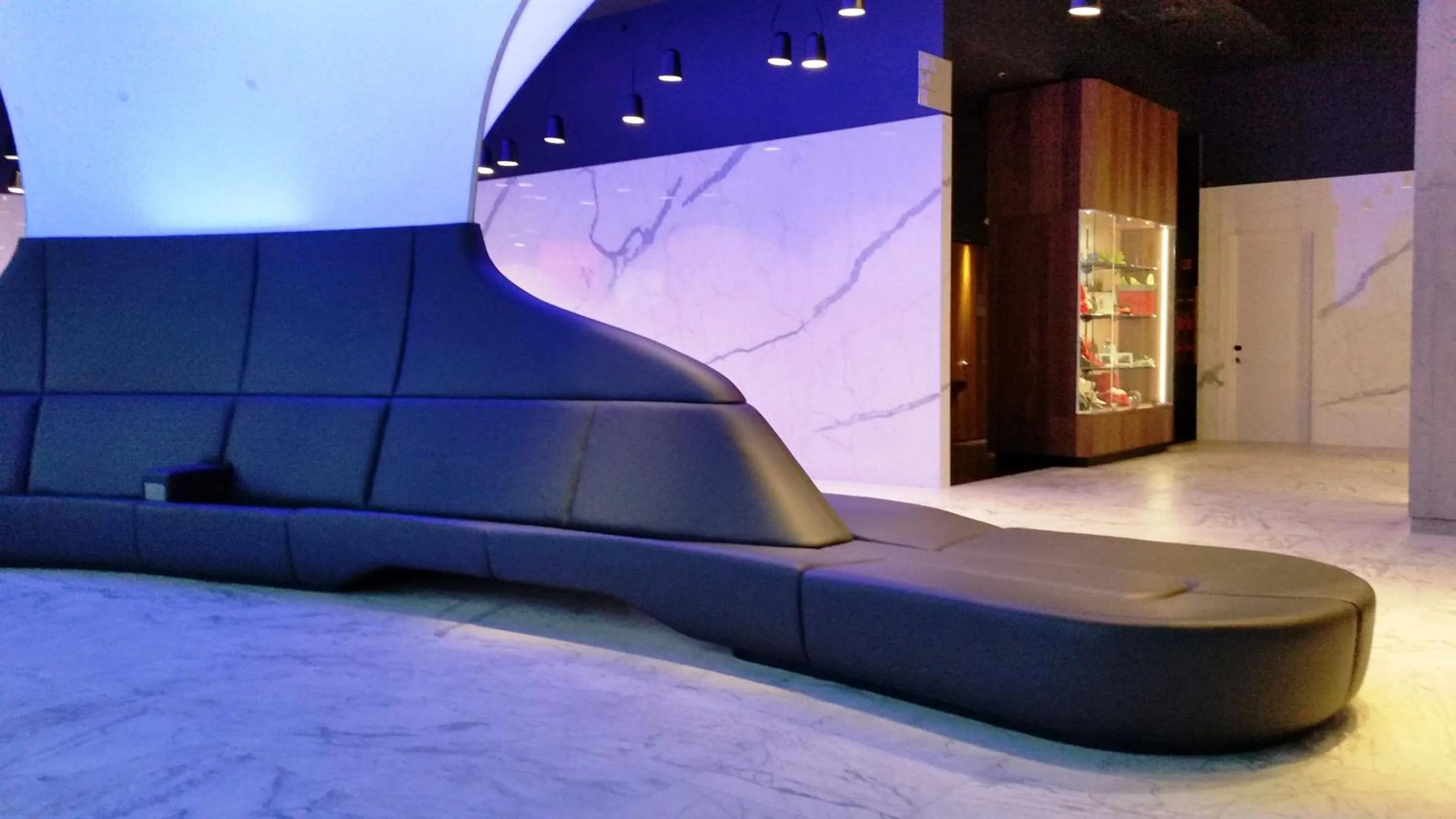 Lobby or reception in Grand Times Hotel Drummondville