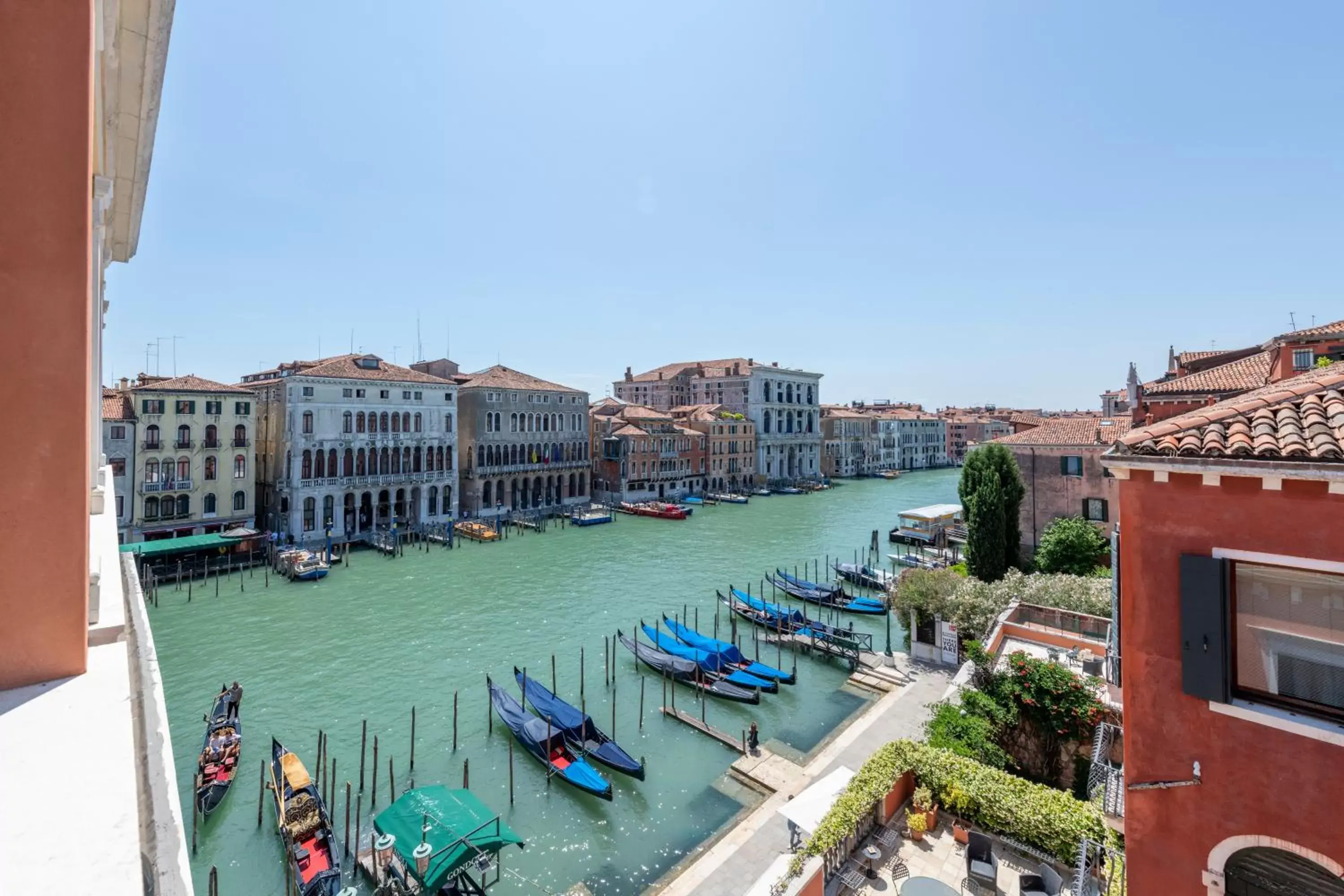 Sea view in H10 Palazzo Canova