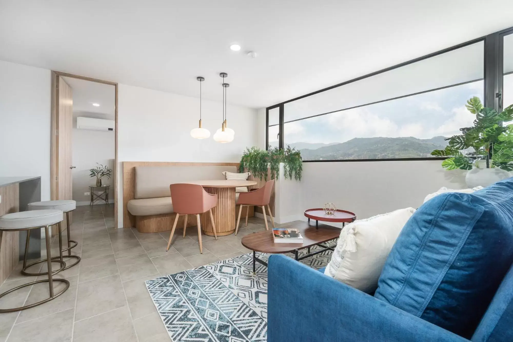 Deluxe Apartment in Apartamentos Go Living & Suites by HOUSY HOST Deluxe Apartment in Apartamentos Go Living & Suites by HOUSY HOST