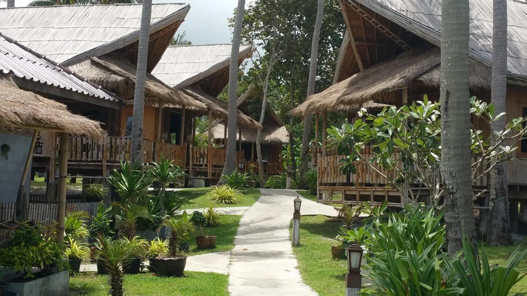 Property Building in Lazy Days Bungalows