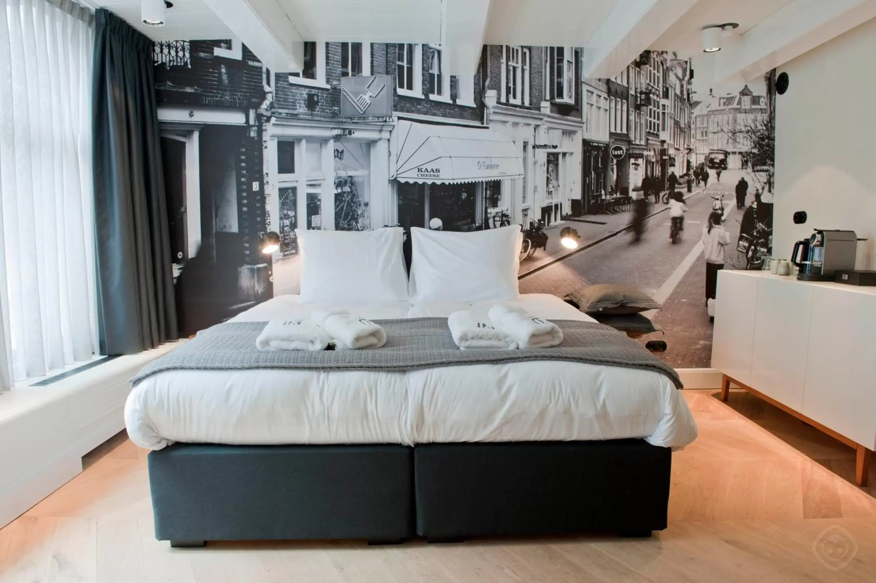 Bed in Hotel IX Nine Streets Amsterdam