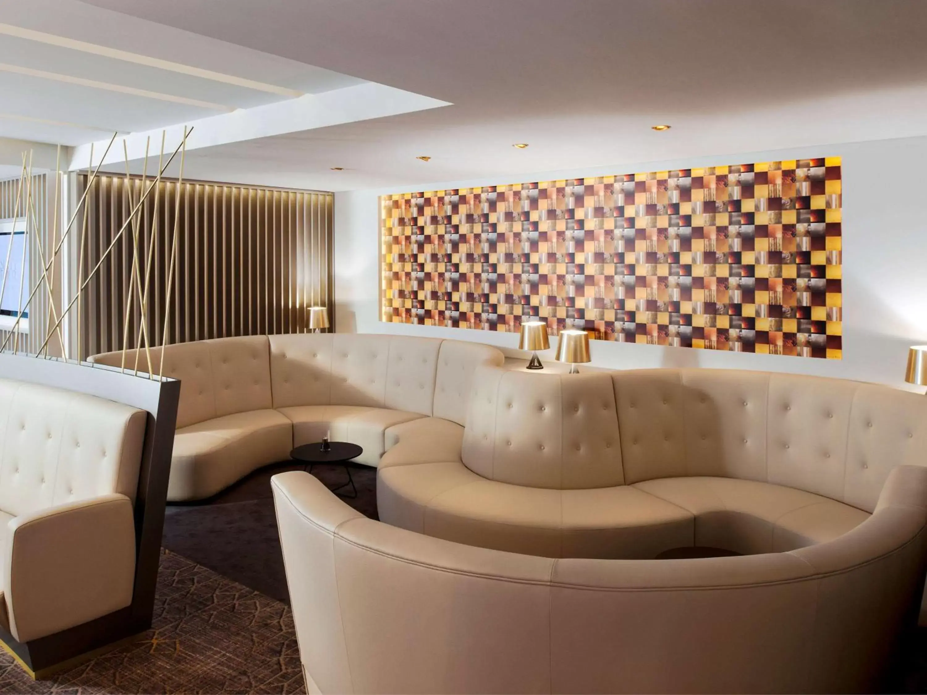 Lounge or bar in Sofitel Luxembourg Europe