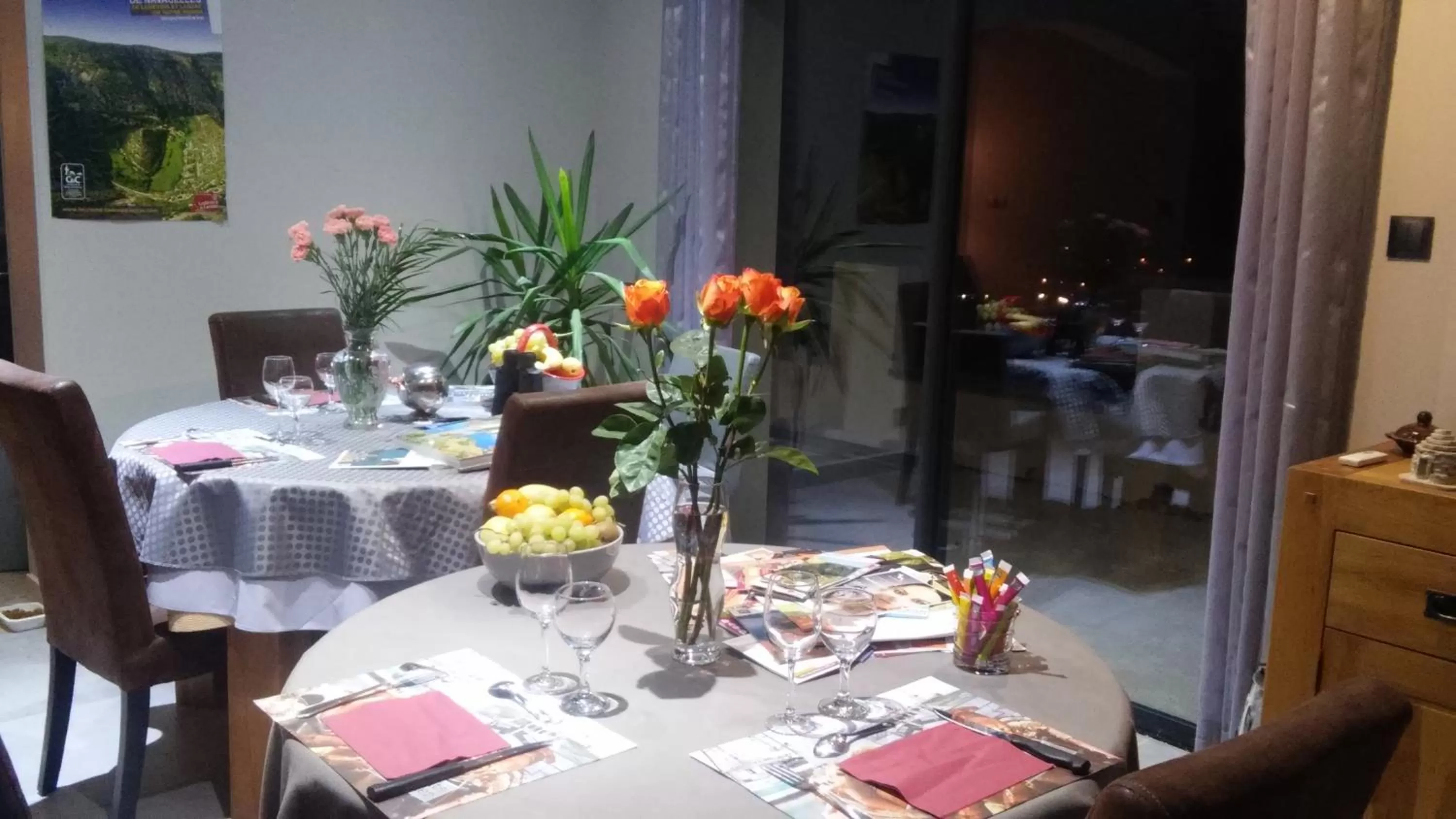 Restaurant/Places to Eat in L'Auberge du Mazet