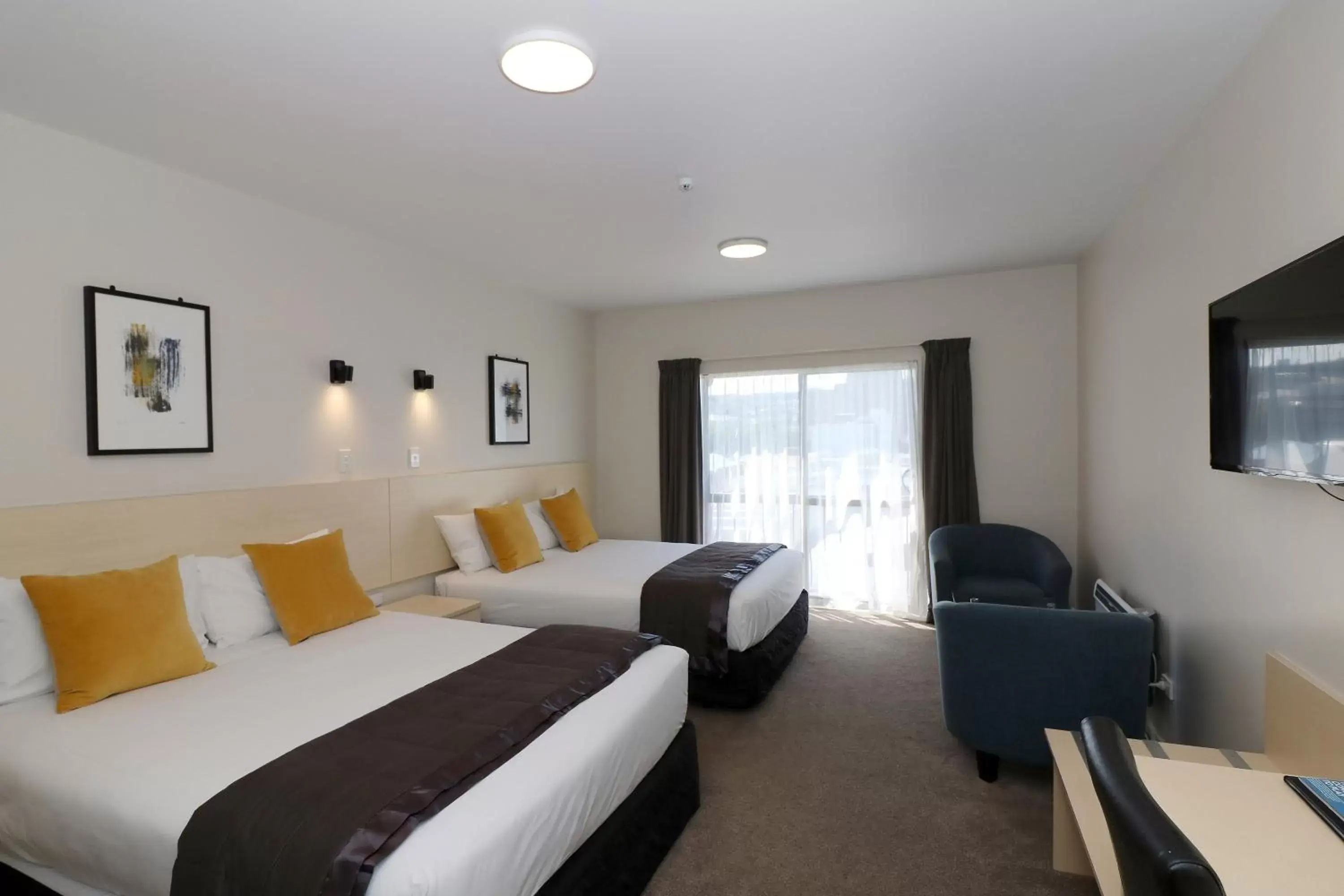 Bedroom in The Victoria Hotel Dunedin
