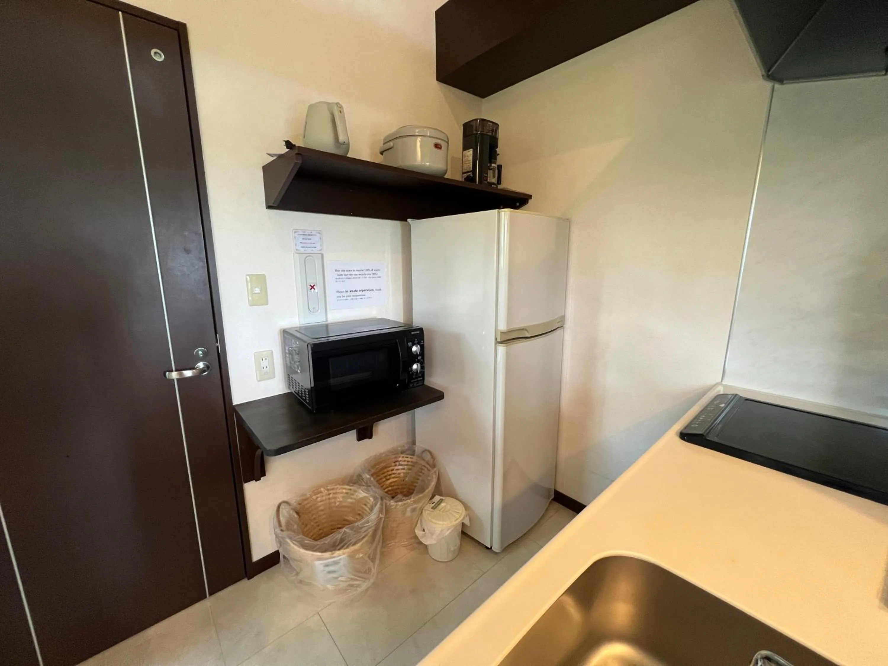 kitchen, Bed in Chalet Fuyuri