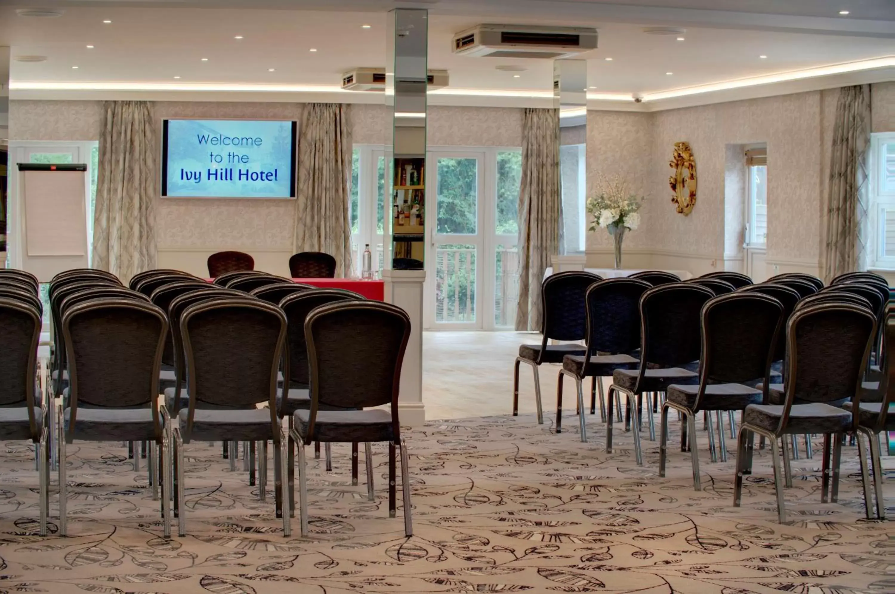 Meeting/conference room in Best Western Ivy Hill Hotel