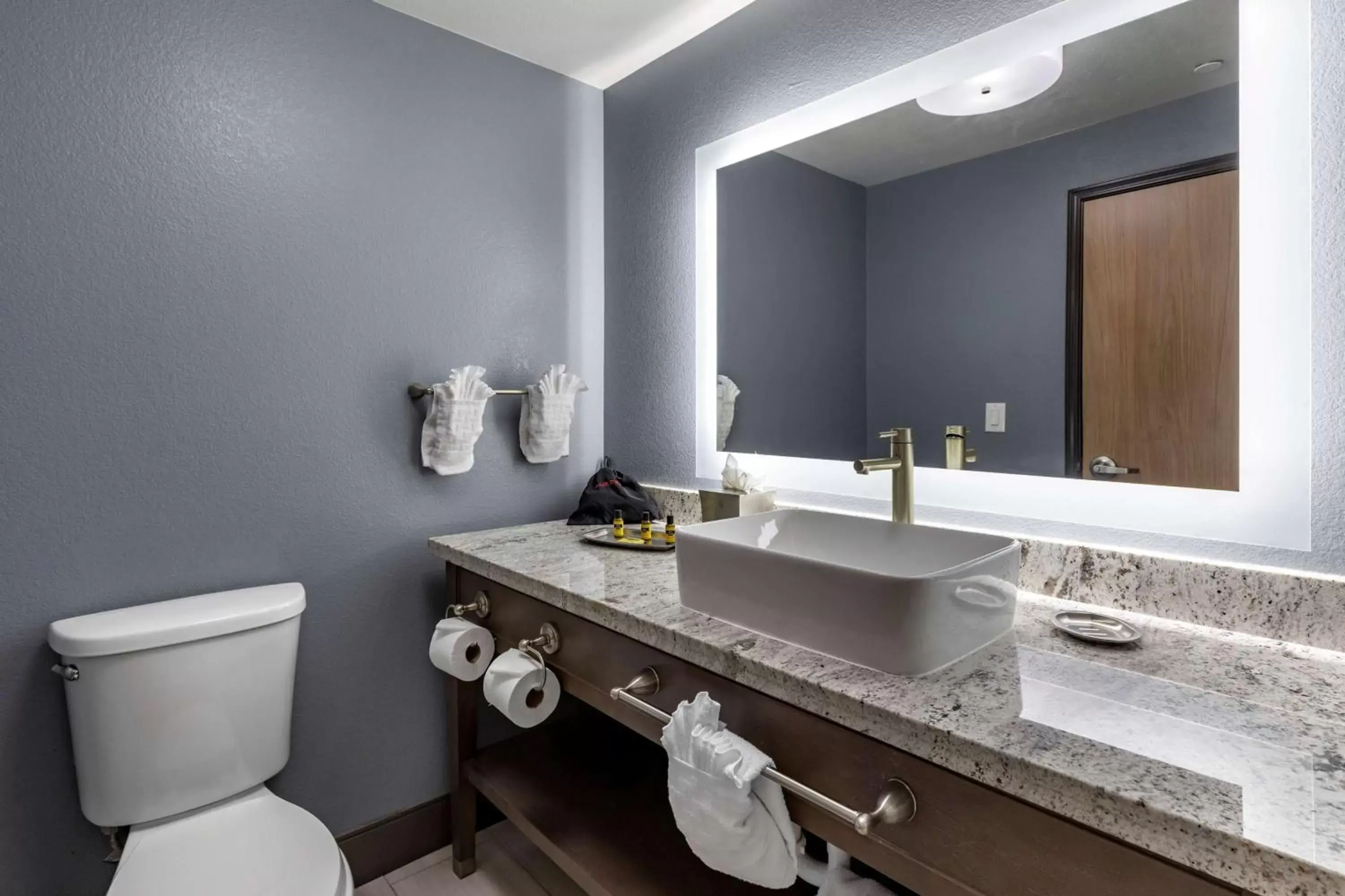 Bathroom in Best Western Plus Las Vegas West