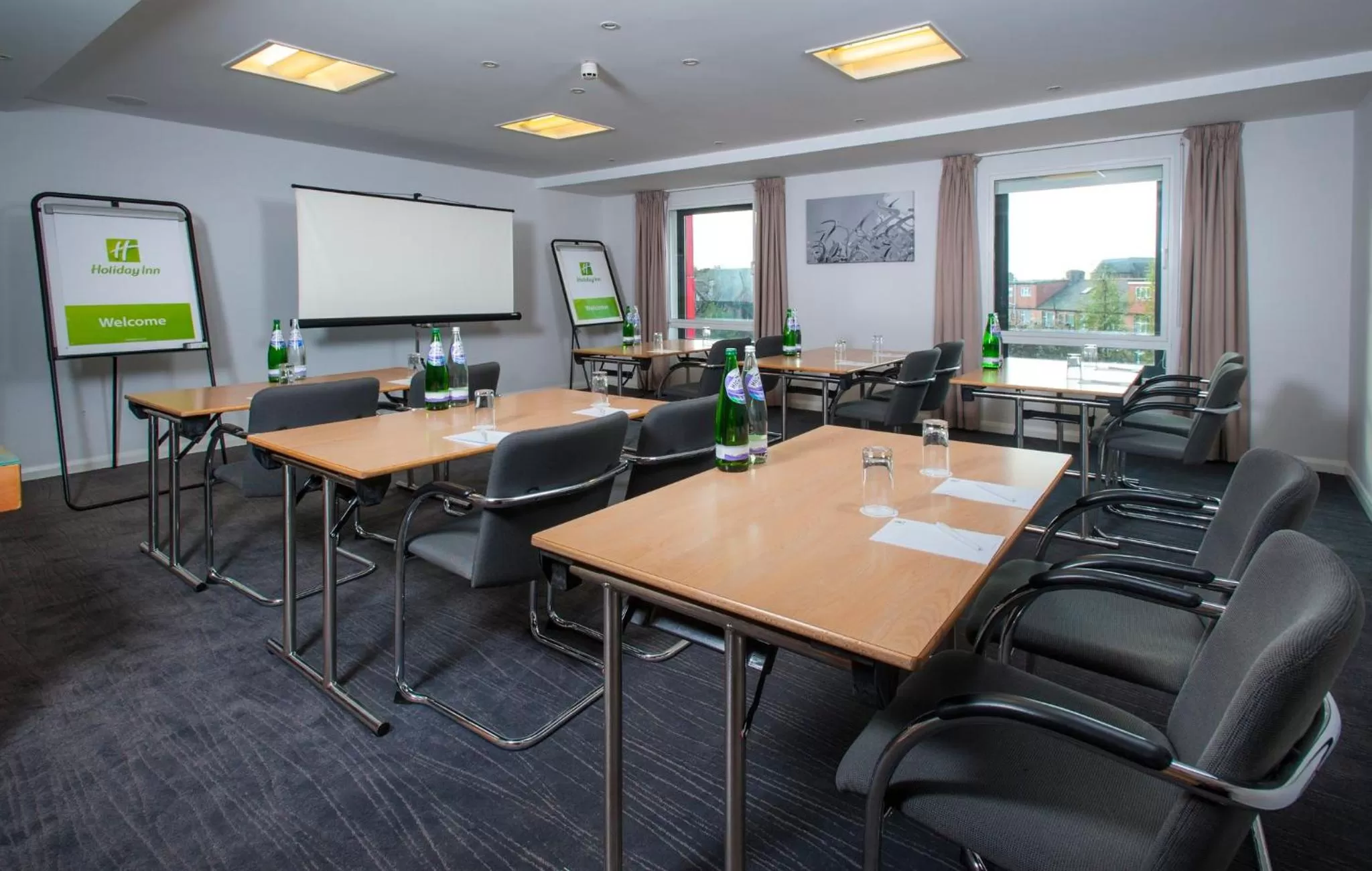 Meeting/conference room in Holiday Inn London West by IHG