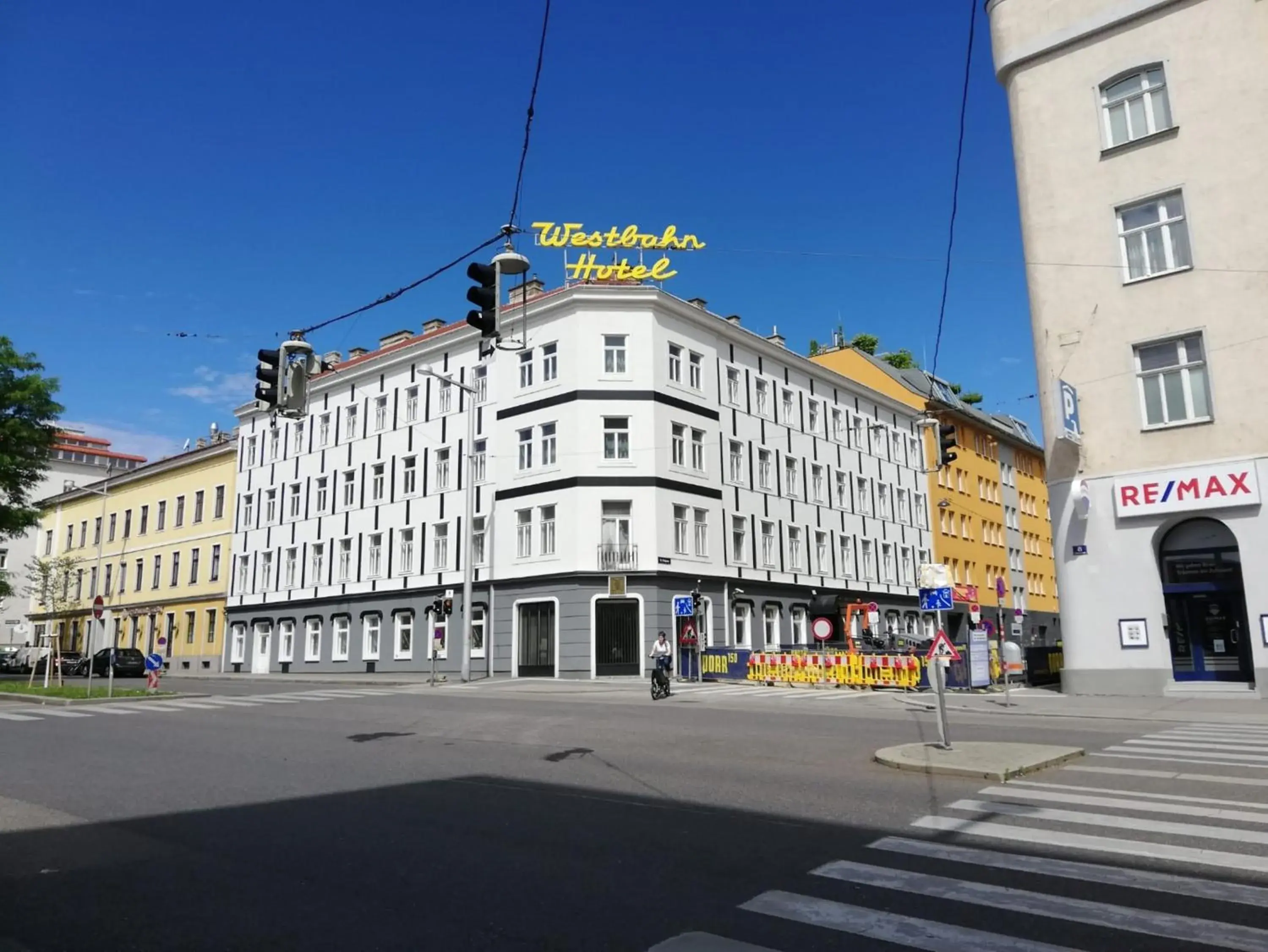 Property building in Hotel Westbahn