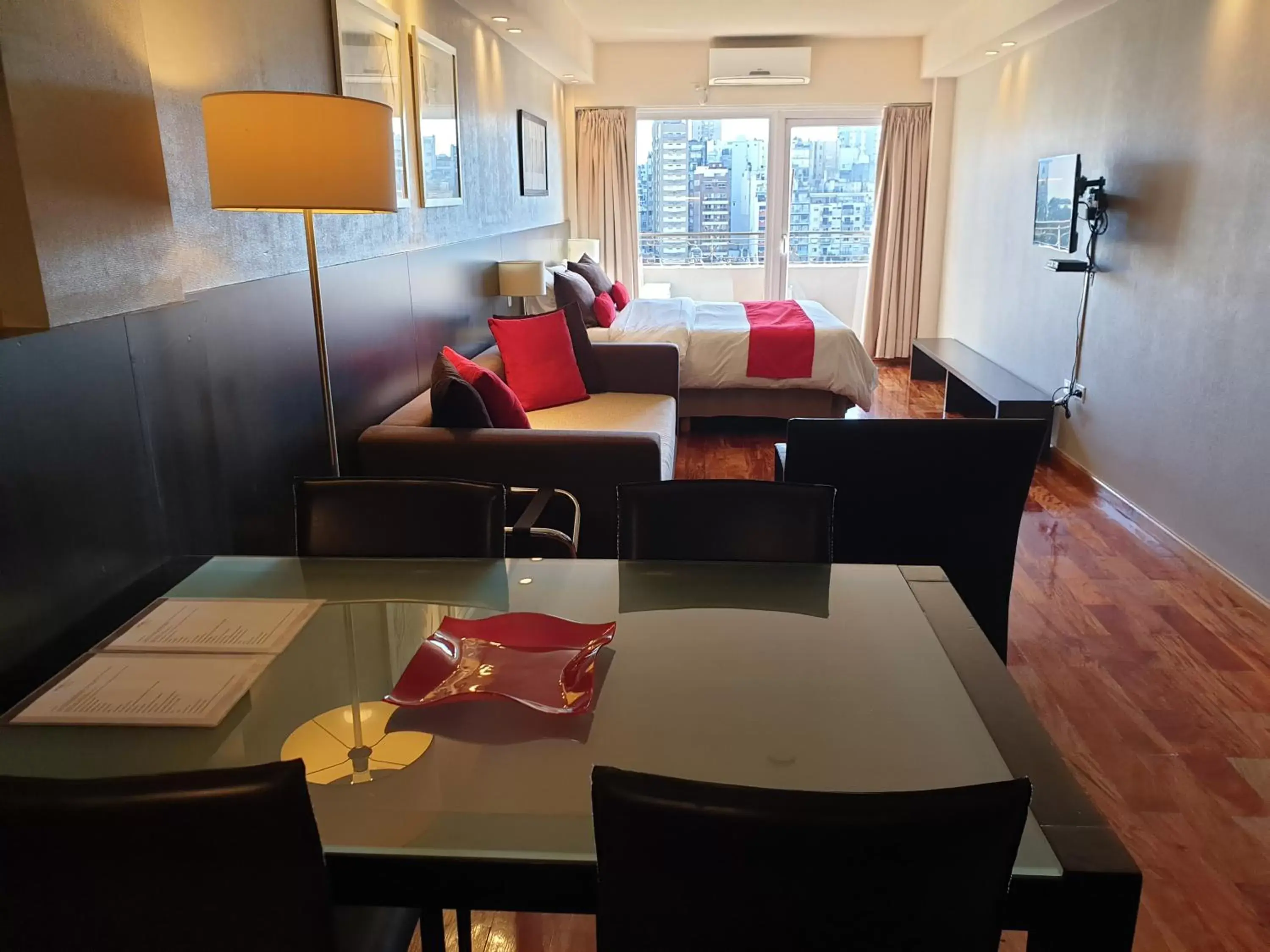 Bedroom, Dining Area in Urban Suites Recoleta Boutique Hotel