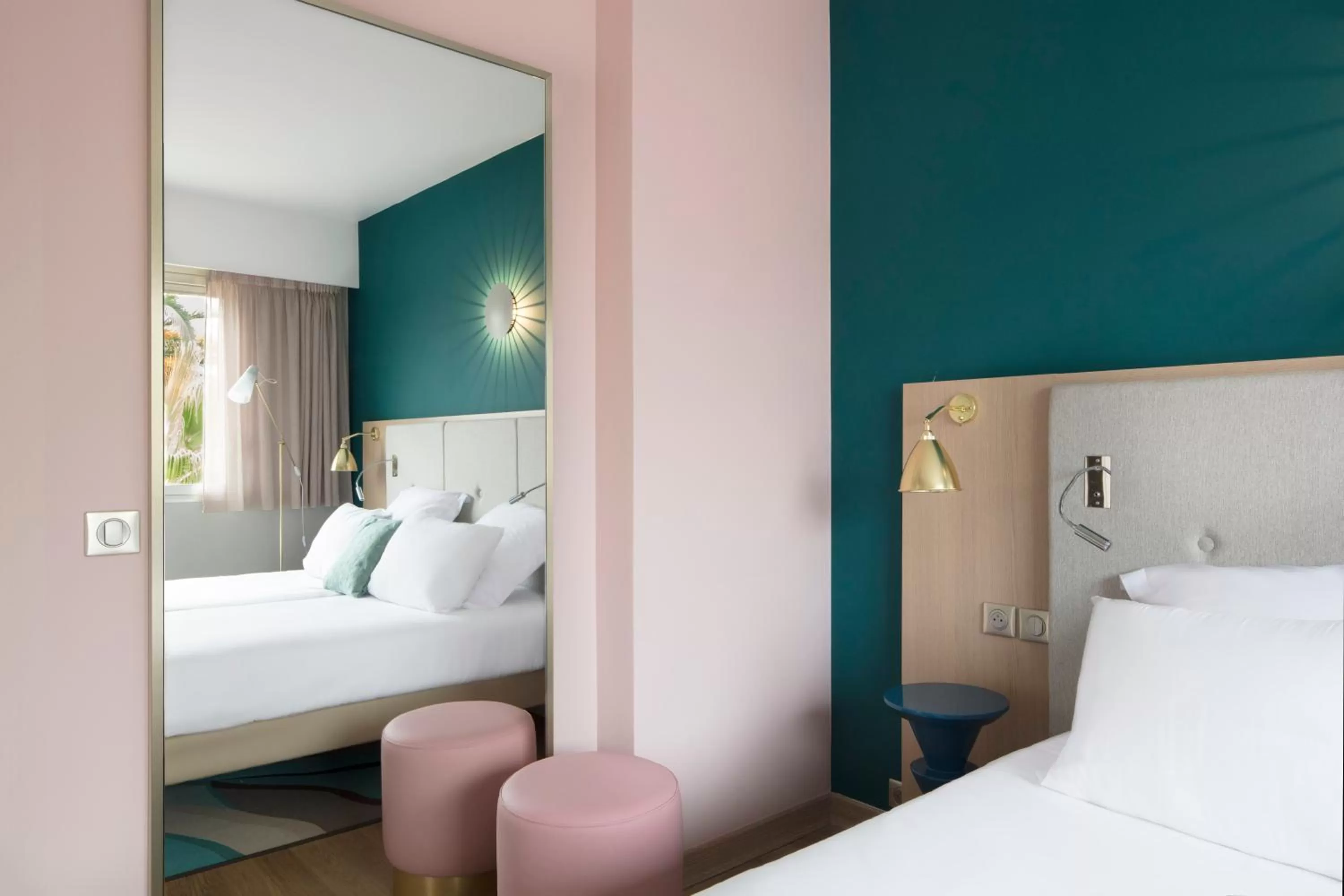 Bed in Mercure Villeneuve Loubet Plage