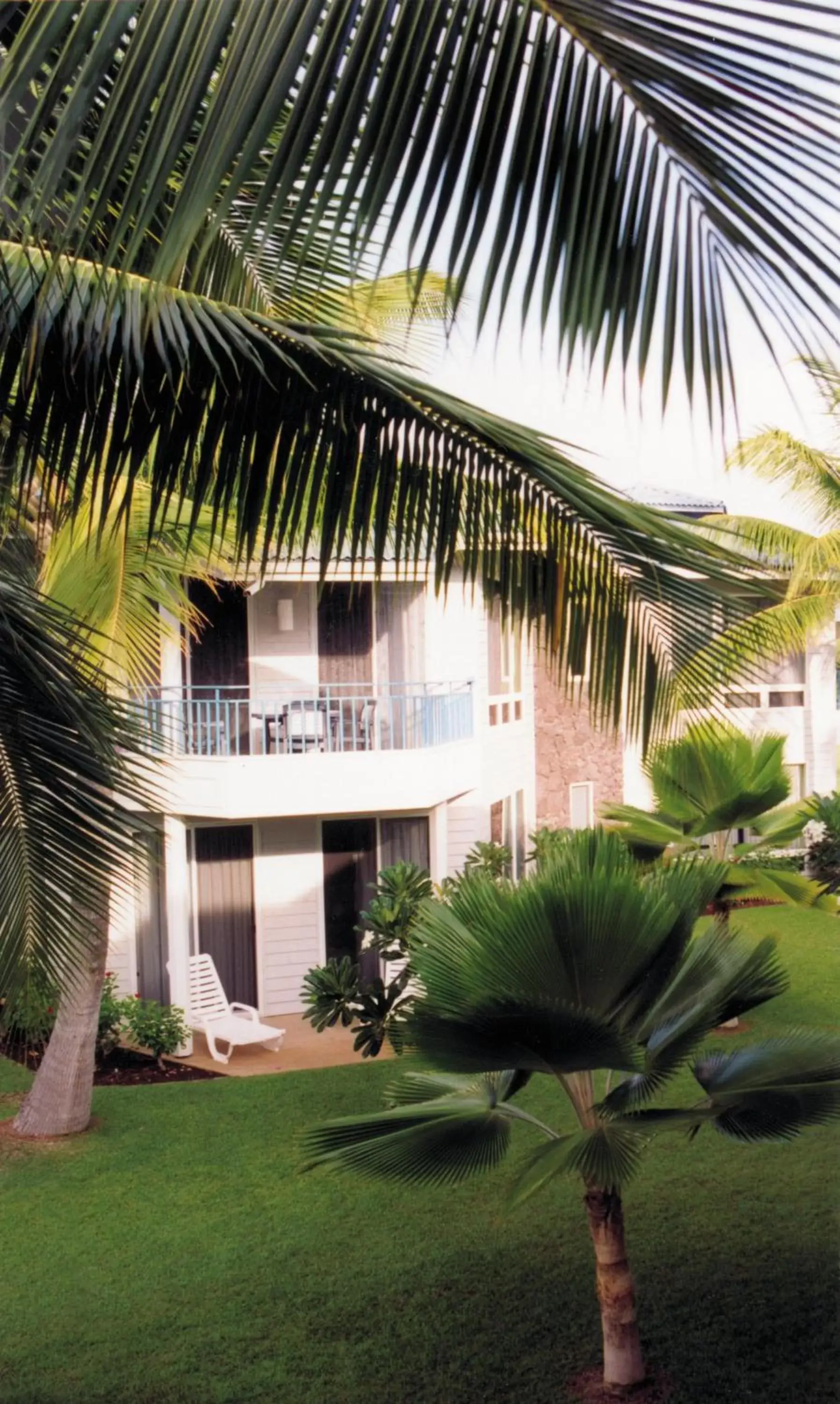 Property building in Holua Resort