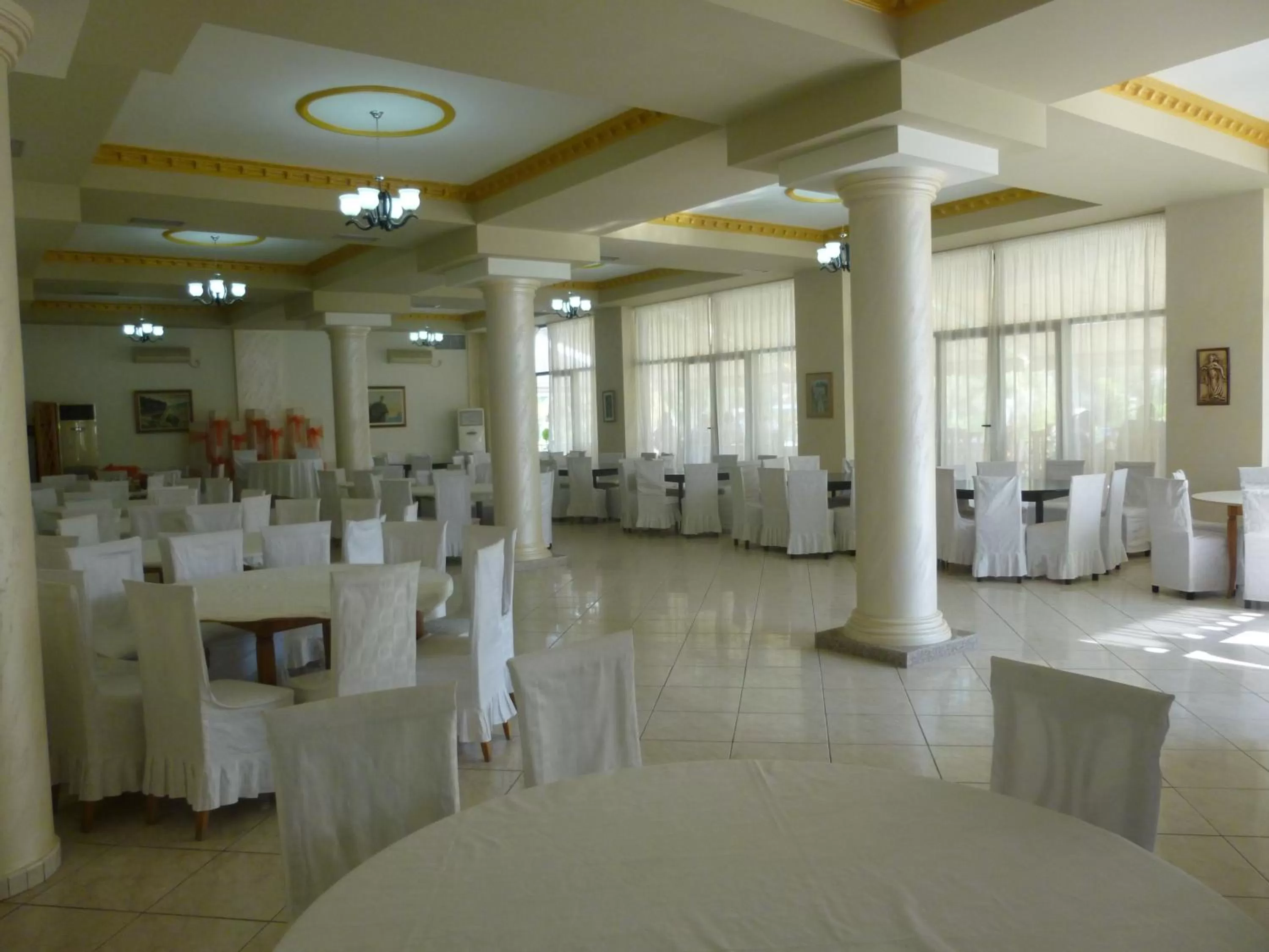 Facade/entrance in Hotel Rossi