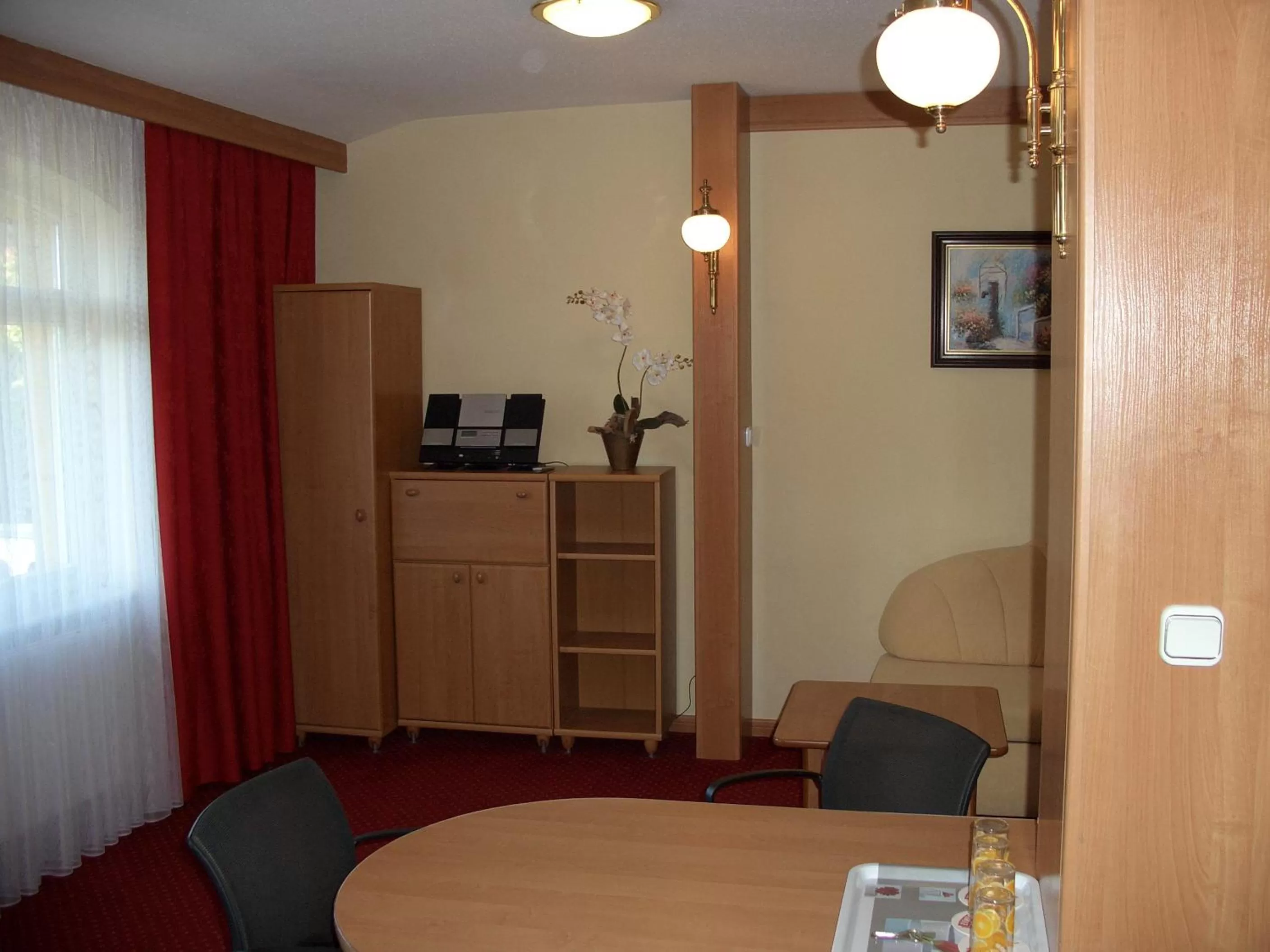 Photo of the whole room, Bed in Hotel Alga